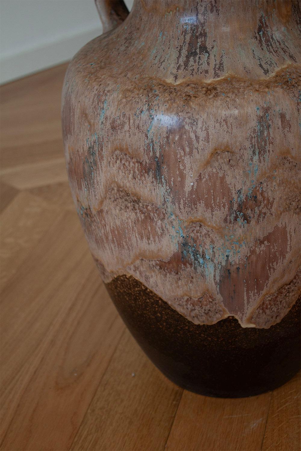 Ceramica Grande vaso da terra in ceramica lavica Dümler & Breiden del 1960. in vendita