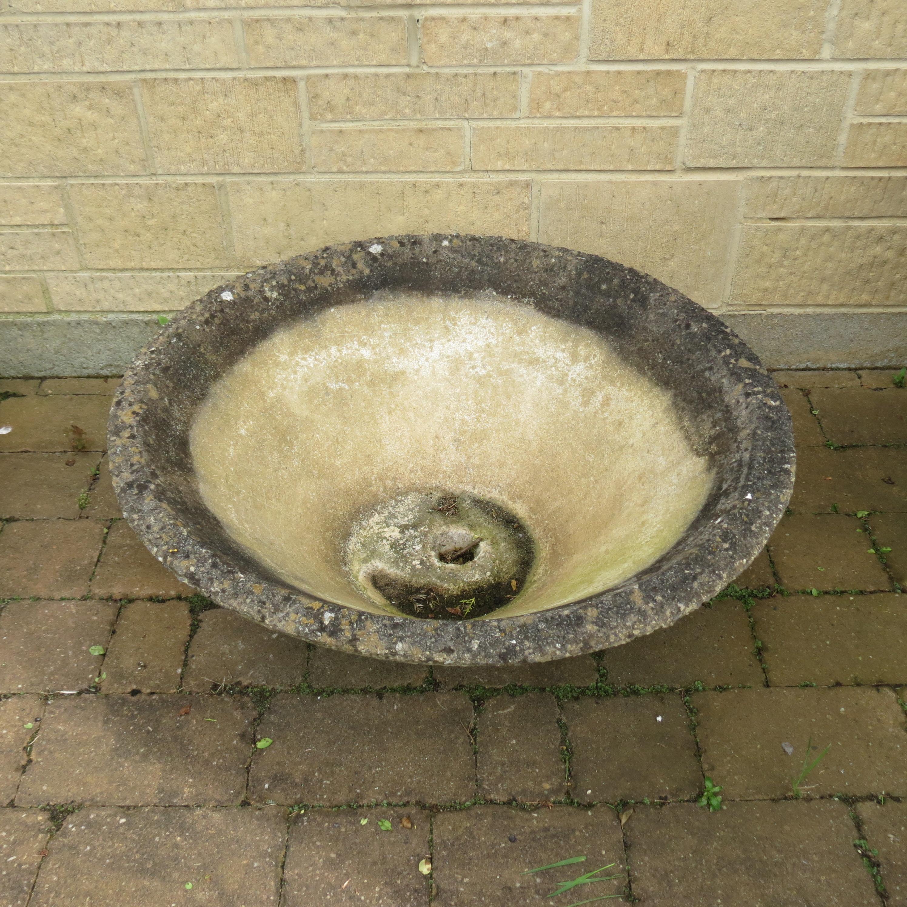 Large 1960s 1970s Vintage Concrete Garden Planters municipal In Good Condition For Sale In Stow on the Wold, GB