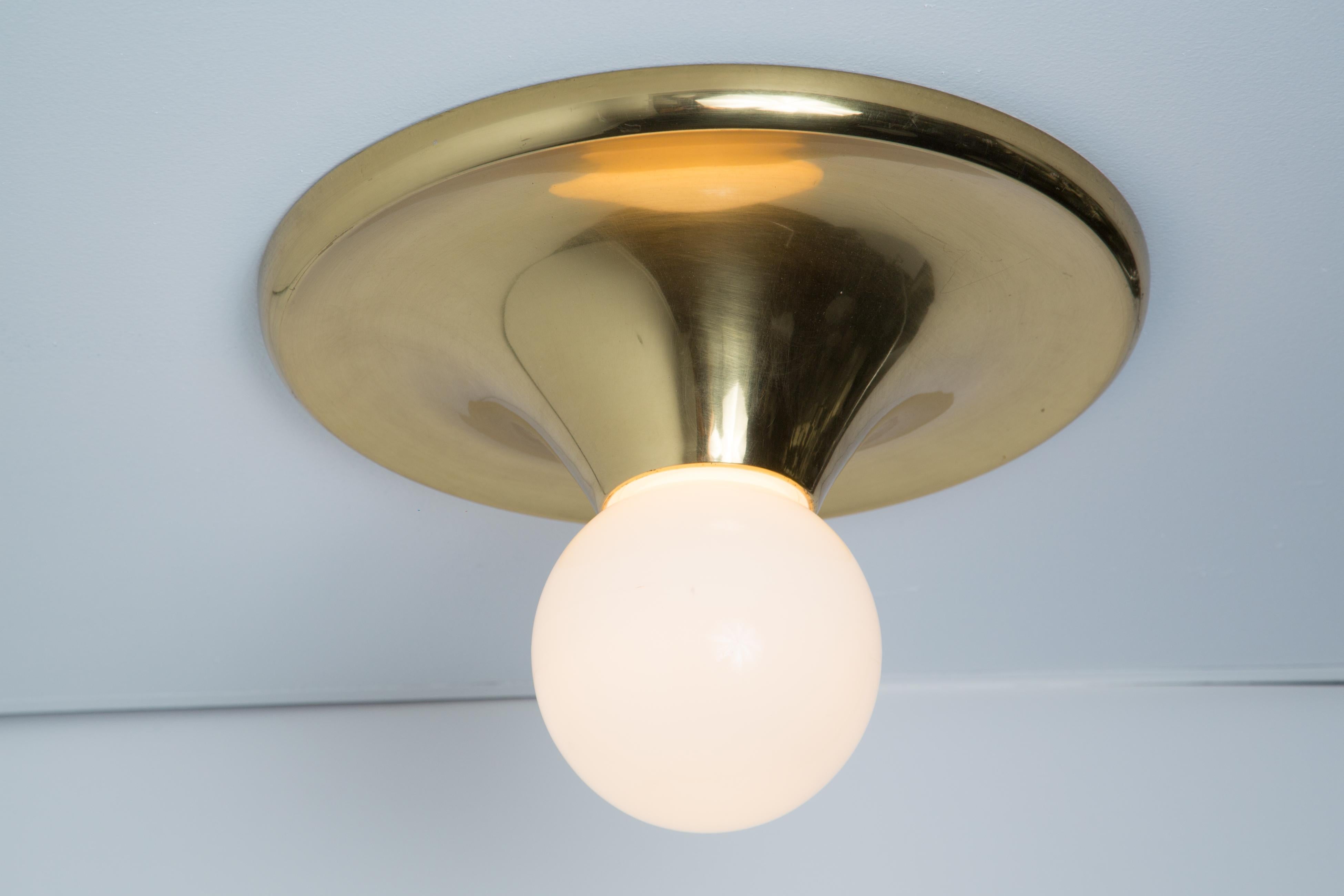 Große 1960er Achille Castiglioni & Pier Giacomo 'Light Ball' Wand- oder Deckenleuchte (Moderne der Mitte des Jahrhunderts)