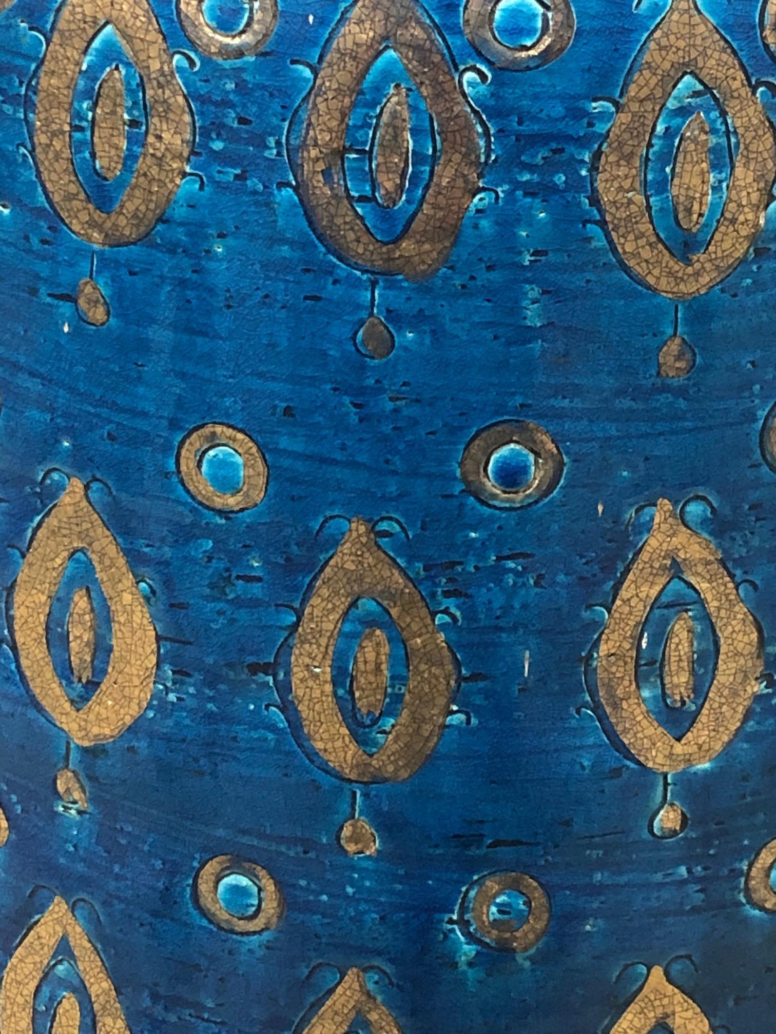 Modern Large 1960's Bitossi Pottery Cerulean-Glazed Lamp with Gilt Decoration For Sale