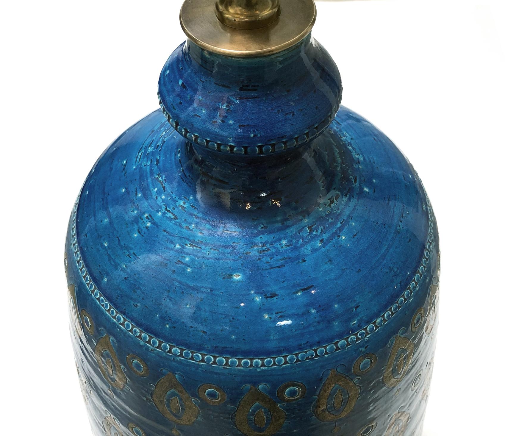 Vernissé Grande lampe Bitossi Pottery des années 1960 en céramique vernissée cérusée avec décoration dorée en vente