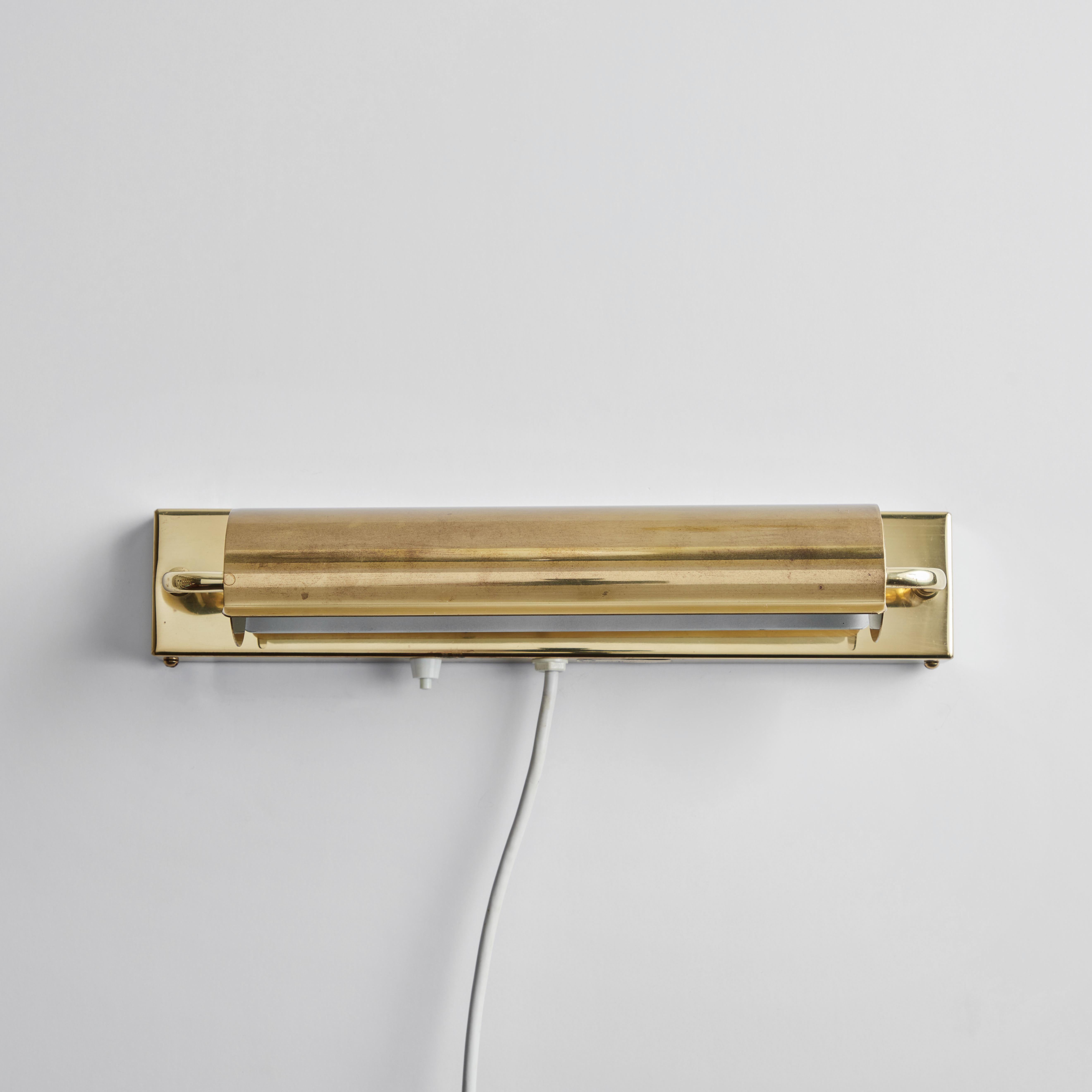 Scandinavian Modern Large 1960s Brass Rotating Wall Lamp in the Style of Charlotte Perriand For Sale