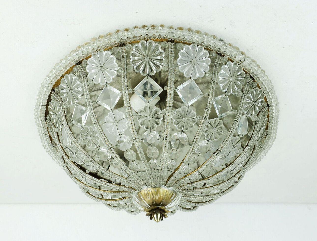 Large 1960s Ceiling Lamp Glass Crystals and Blossoms Hollywood Regency Stile For Sale 5