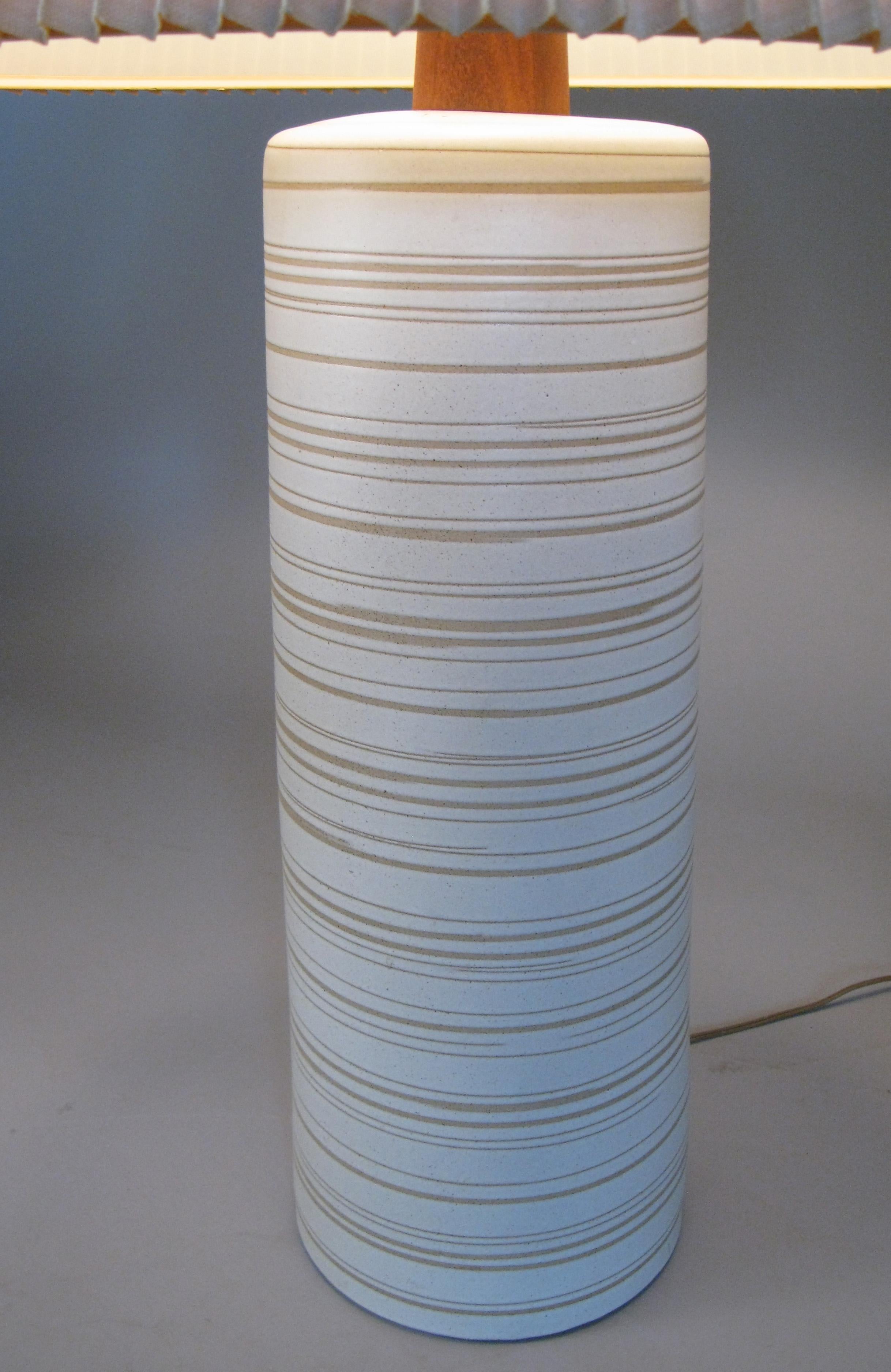 Mid-Century Modern Large 1960s Ceramic and Walnut Lamp by Gordon Martz