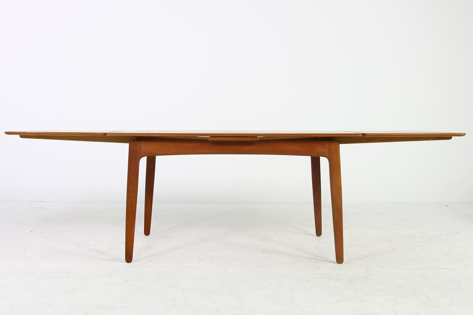 Large 1960s Extendable Teak Dining Table by Svend Aage Madsen, Danish Modern 9