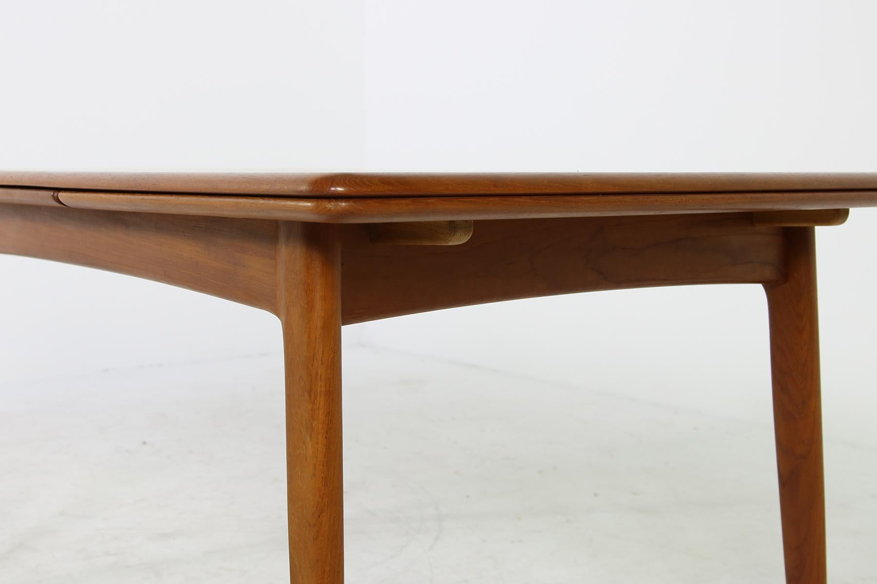 Mid-Century Modern Large 1960s Extendable Teak Dining Table by Svend Aage Madsen, Danish Modern