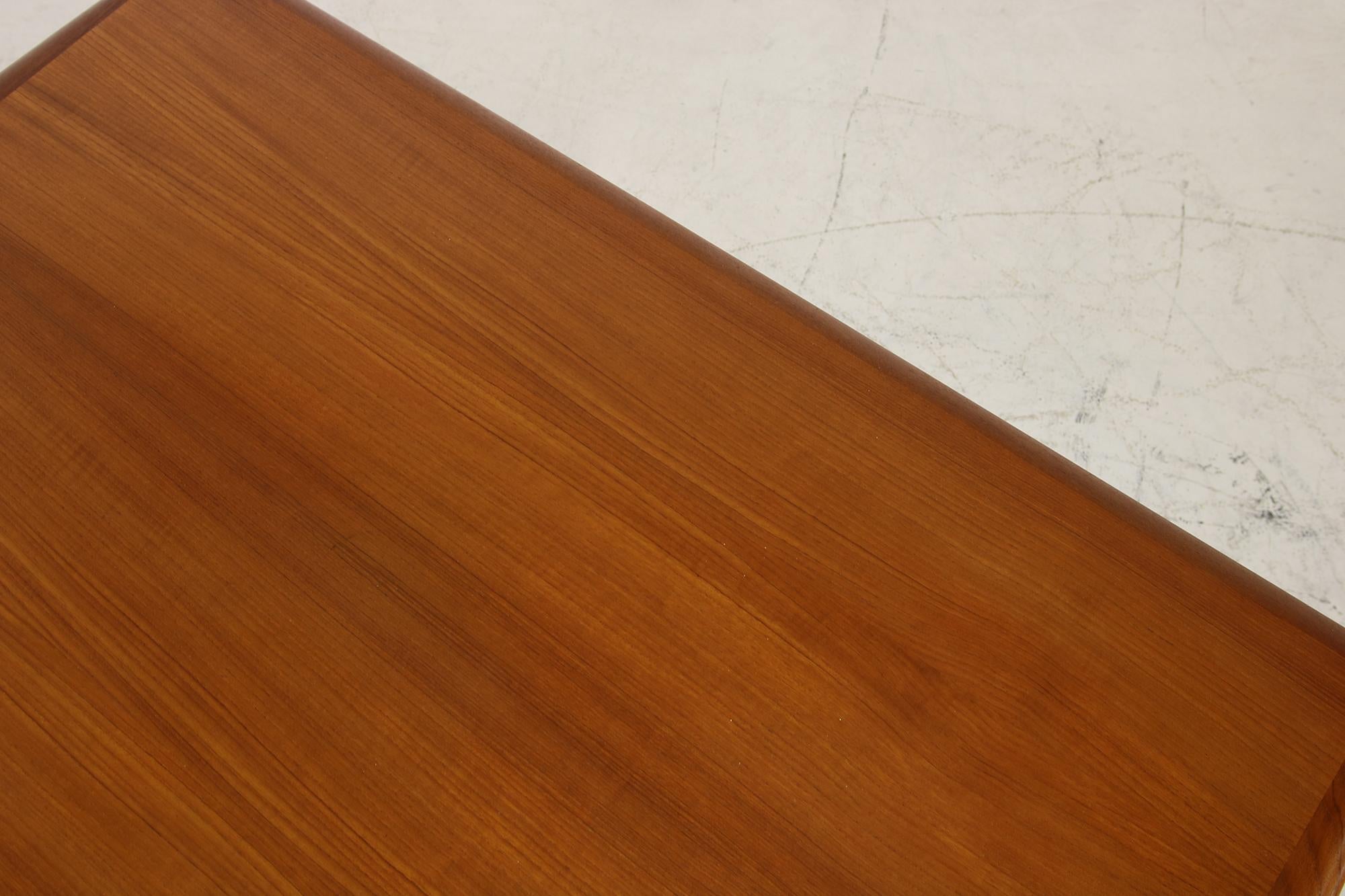 Large 1960s Extendable Teak Dining Table by Svend Aage Madsen, Danish Modern 3