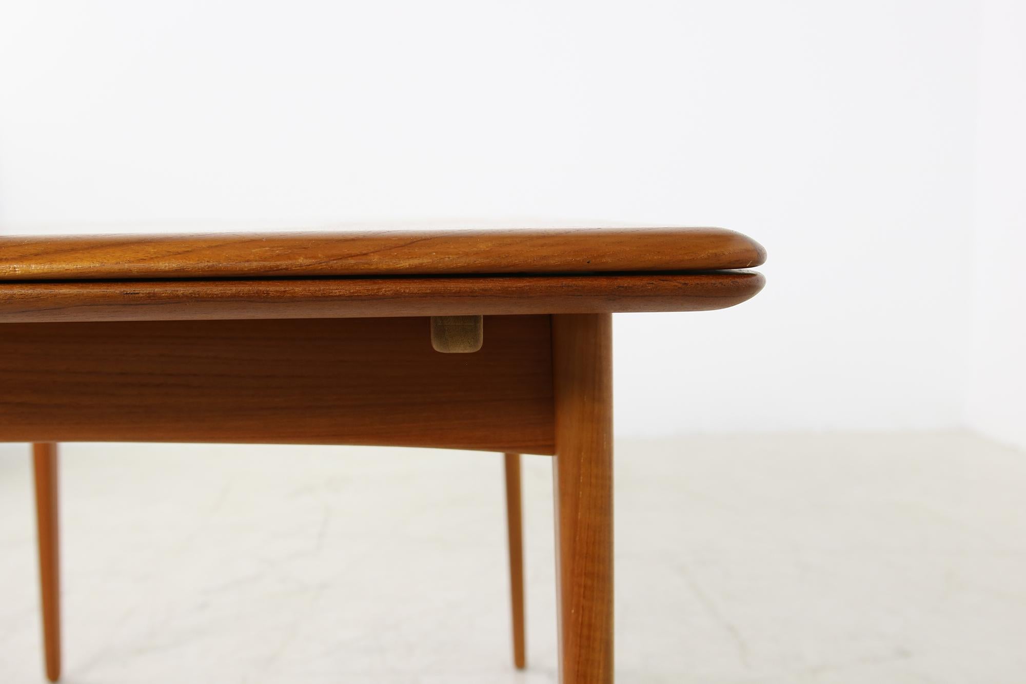 Large 1960s Extendable Teak Dining Table by Svend Aage Madsen, Danish Modern 4