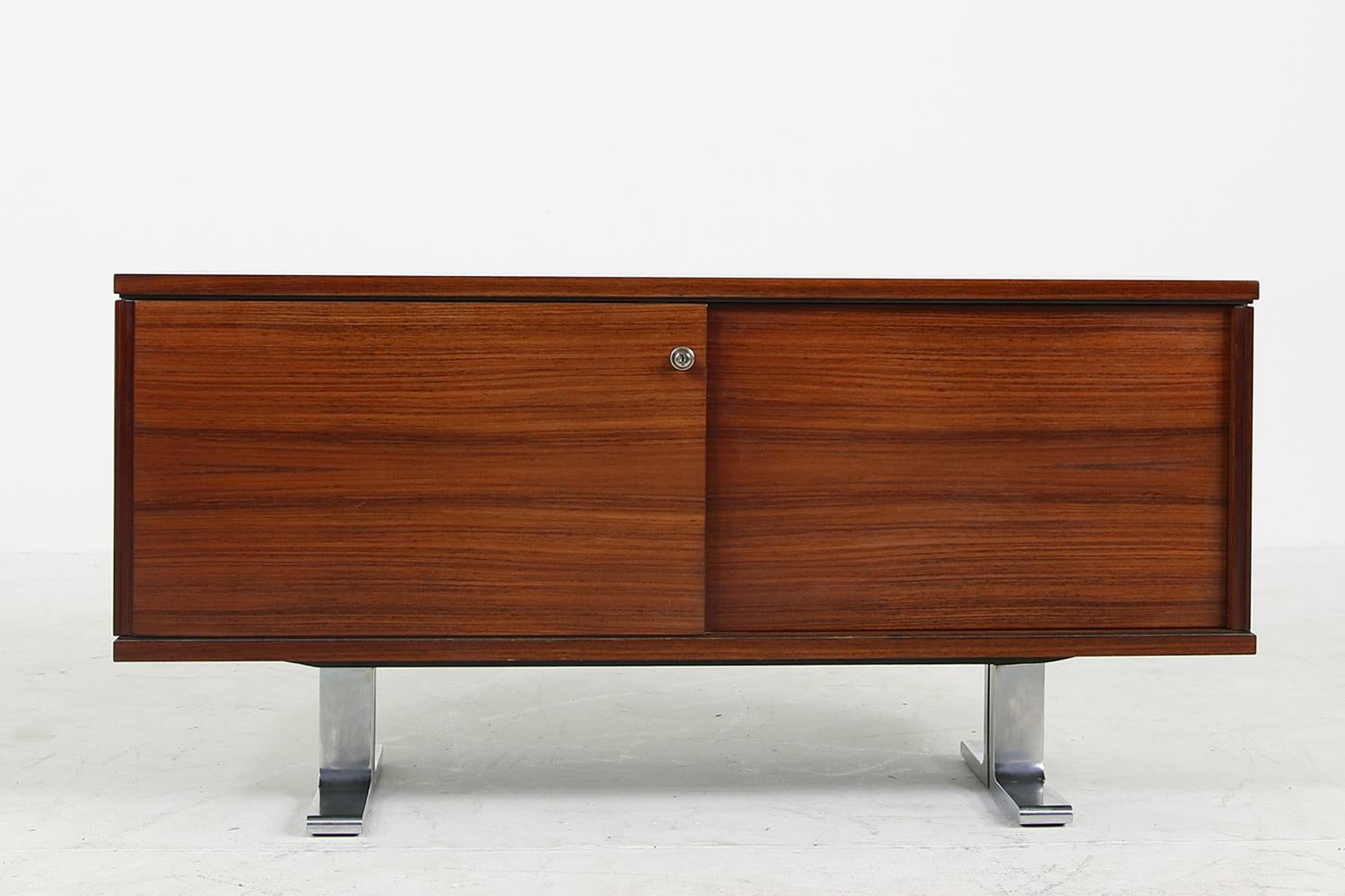 Large 1960s Knoll Art Collection Executive Desk with Leather and Two Sideboards 7
