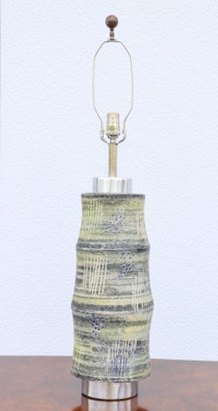 Large 1960s Mid-Century Modern Pottery and Aluminum Italian Table Lamp