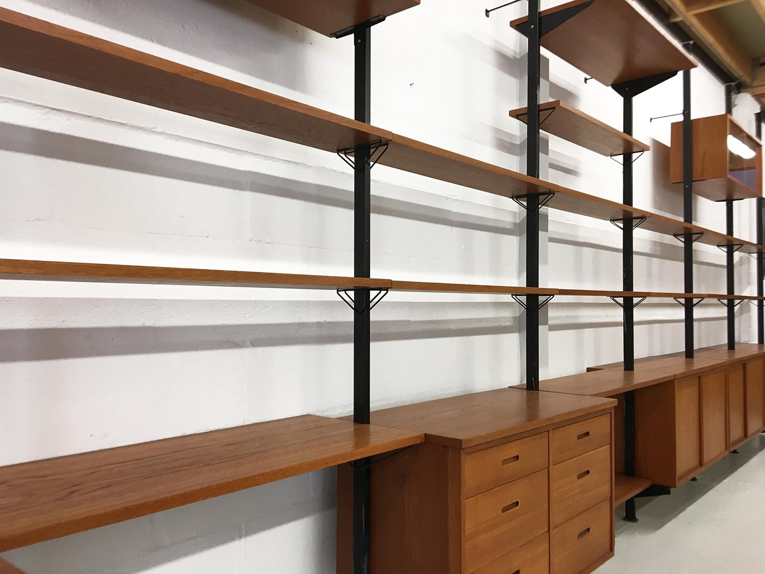 pira shelves