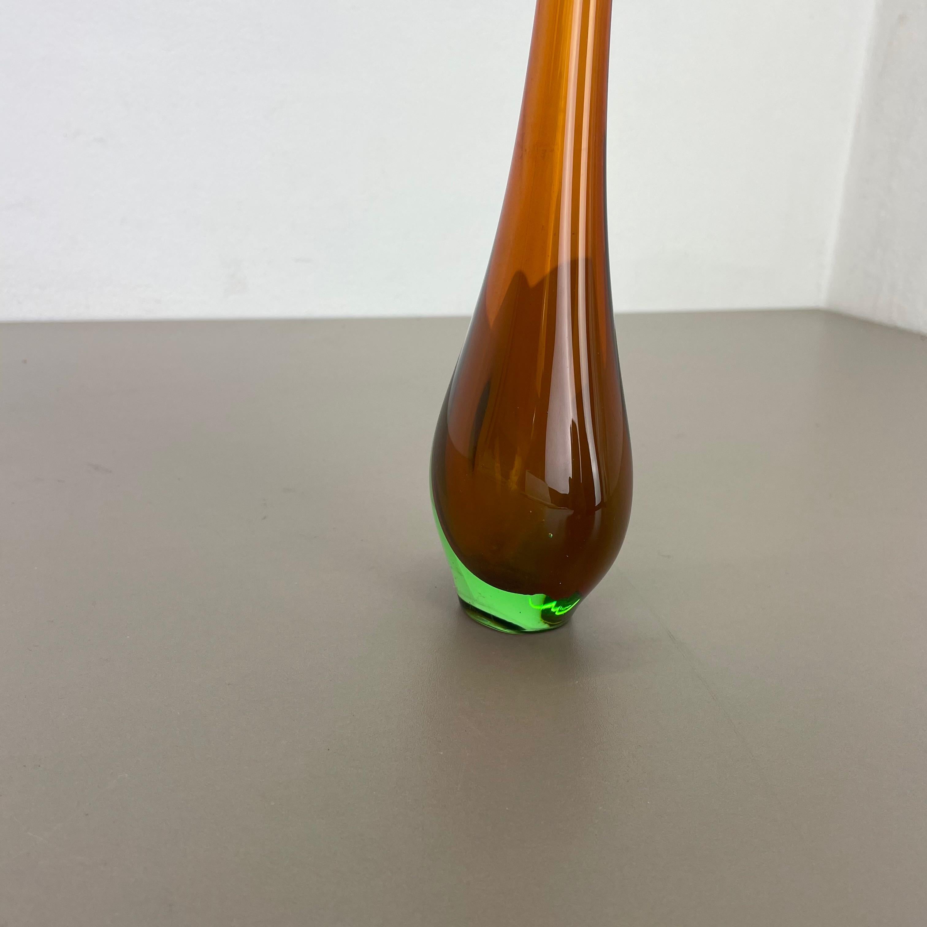 Mid-Century Modern Large 1960s Murano Glass Sommerso Single-Stem Vase by Flavio Poli, Italy For Sale