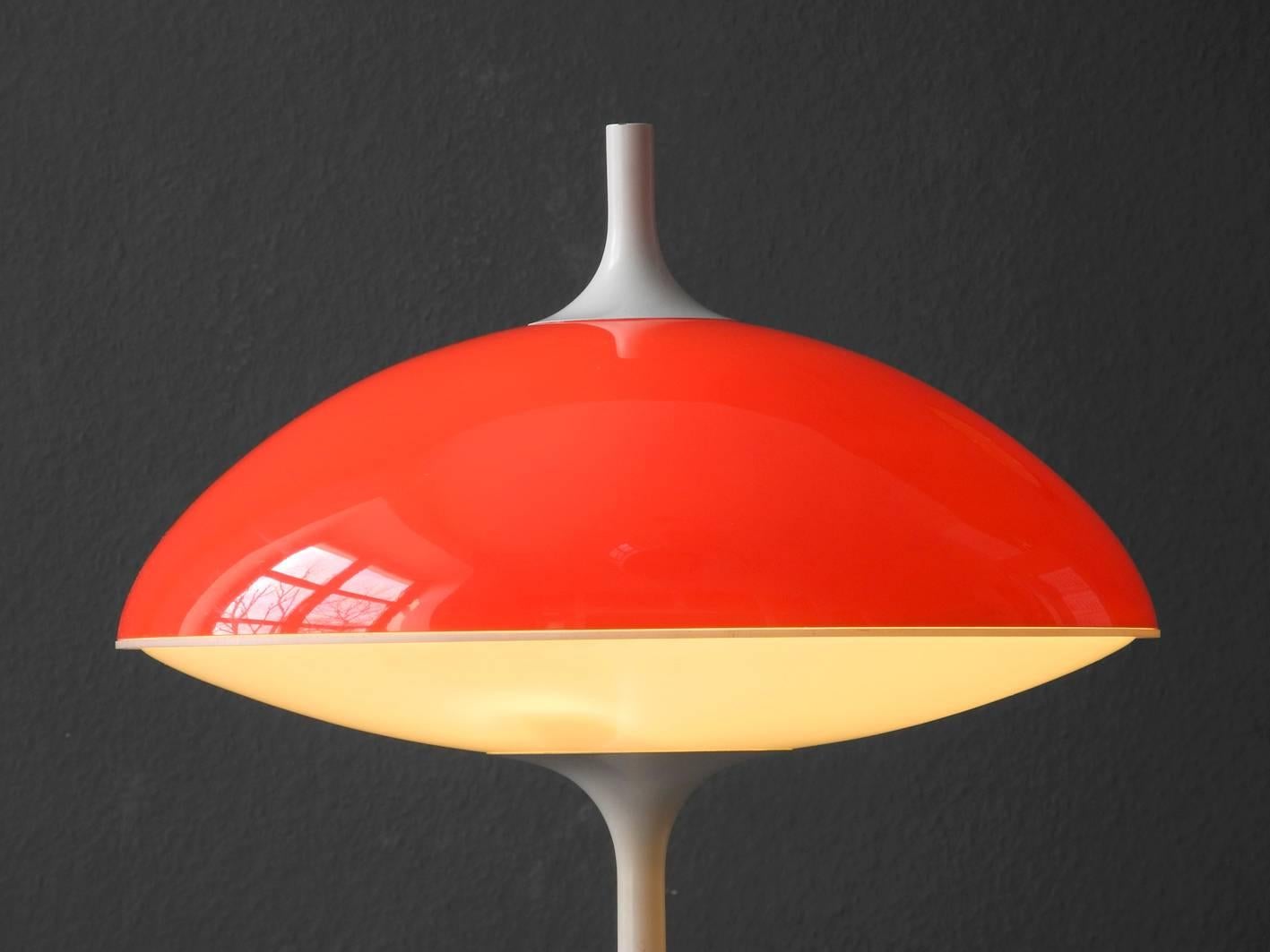 Grande lampe de table Pop Art Space Age des années 1960 par Temde / Made in Switzerland Excellent état à München, DE