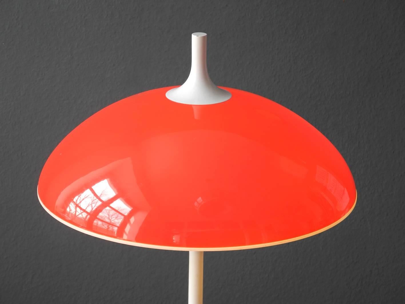 20ième siècle Grande lampe de table Pop Art Space Age des années 1960 par Temde / Made in Switzerland