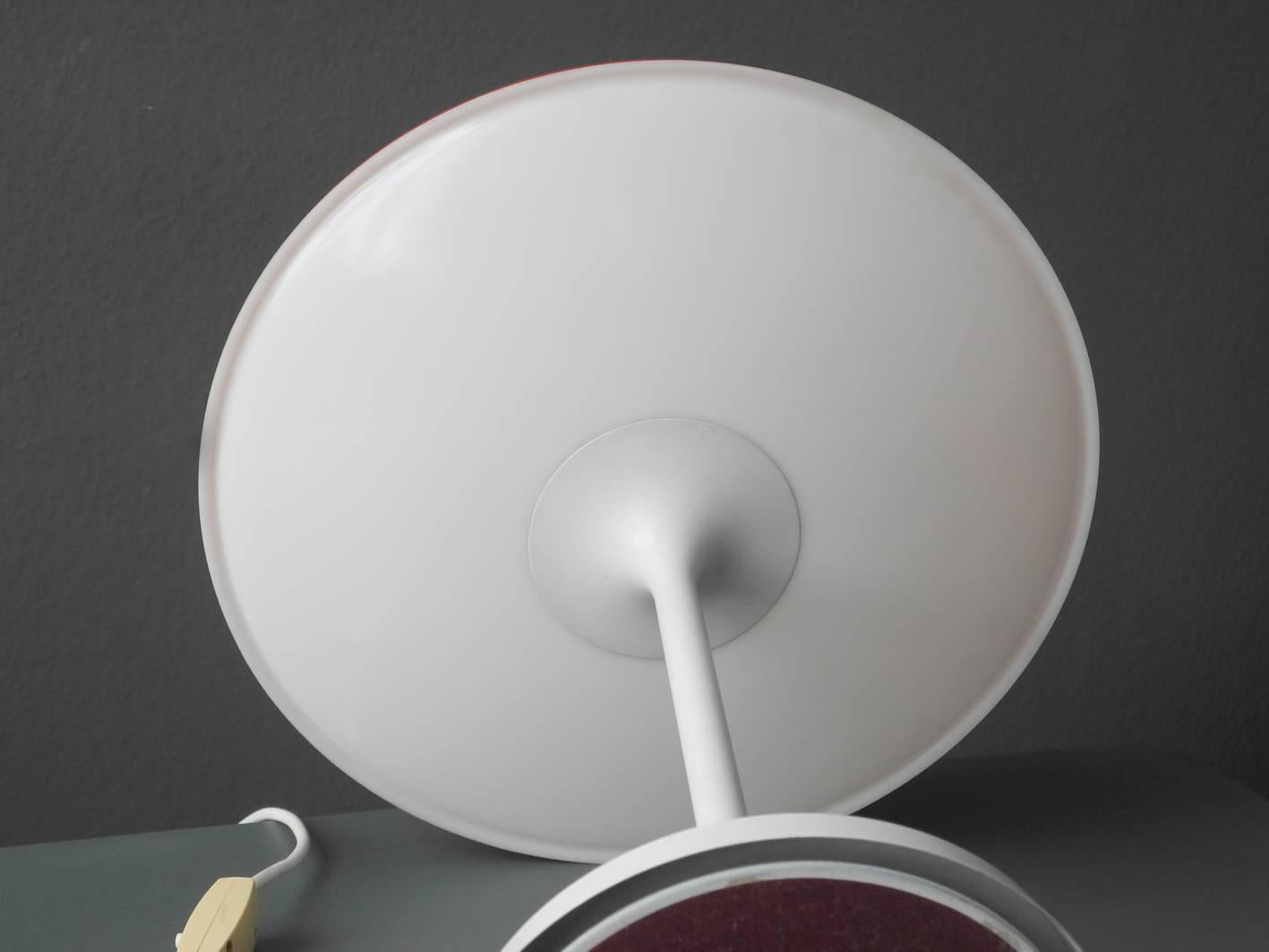 Métal Grande lampe de table Pop Art Space Age des années 1960 par Temde / Made in Switzerland