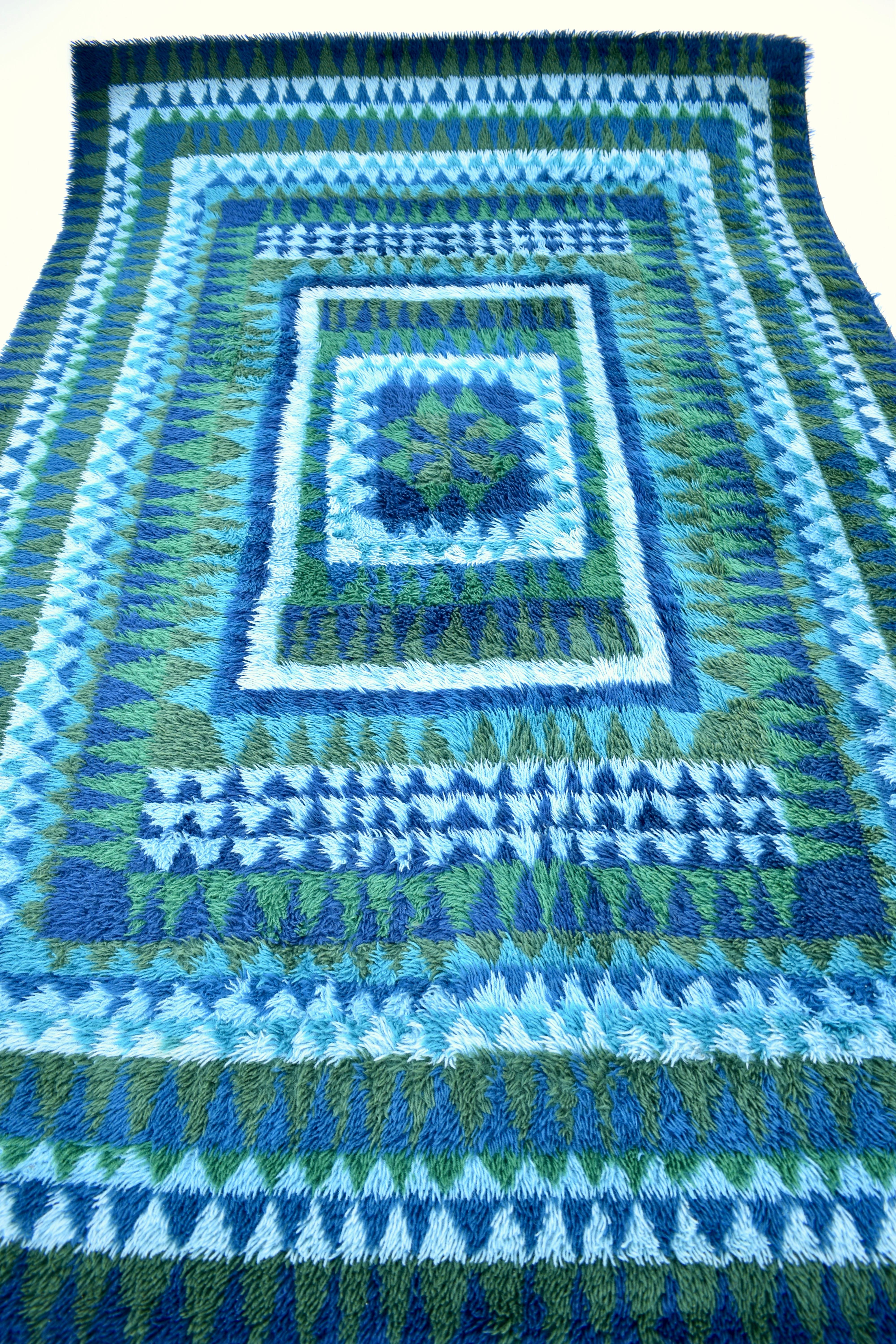 Scandinave moderne Grand tapis scandinave Rya en laine fait à la main des années 1960 en vente