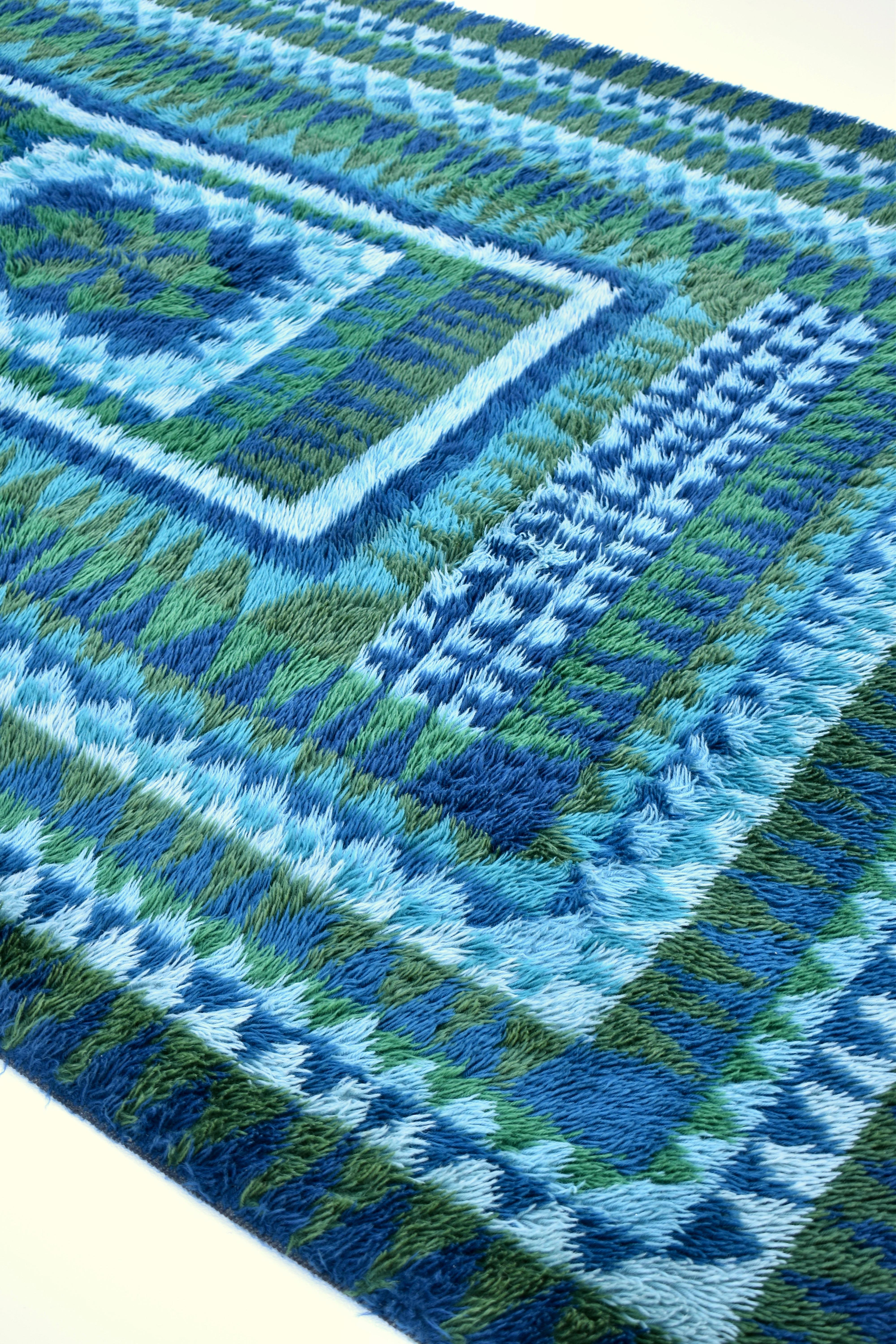 Laine Grand tapis scandinave Rya en laine fait à la main des années 1960 en vente