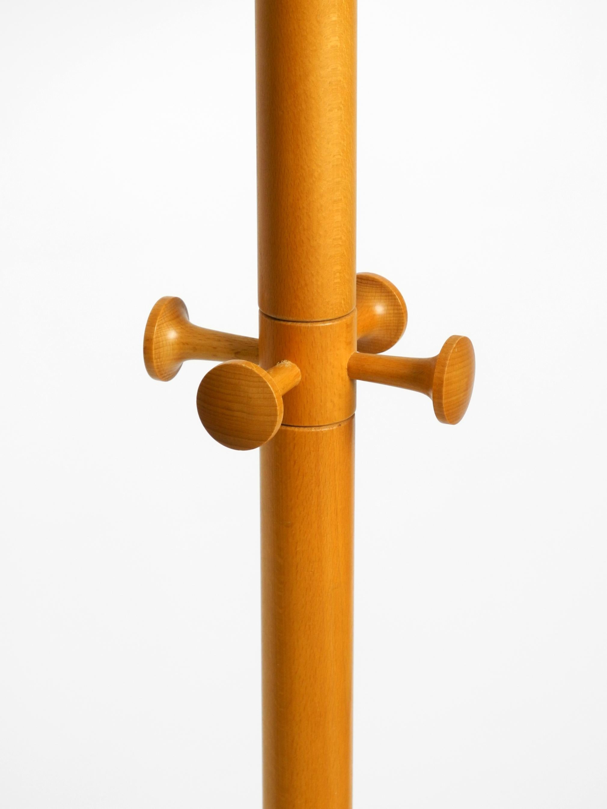 Hêtre Grand porte-manteaux en bois de hêtre massif des années 1960 par Aksel Kjersgaard pour Odder Mobler en vente
