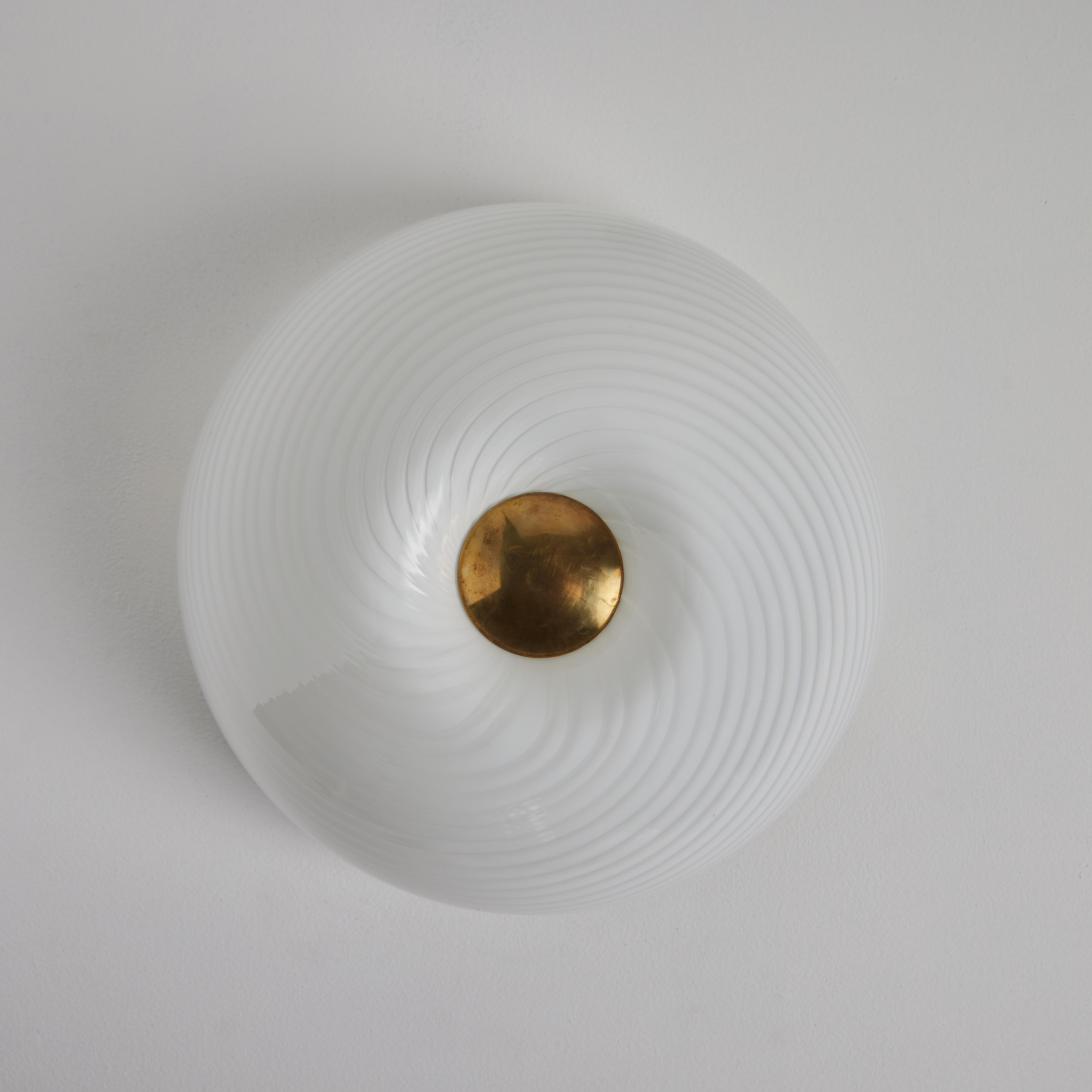 Large 1960s Vistosi Blown Murano Brass and Glass Wall or Ceiling Light For Sale 3