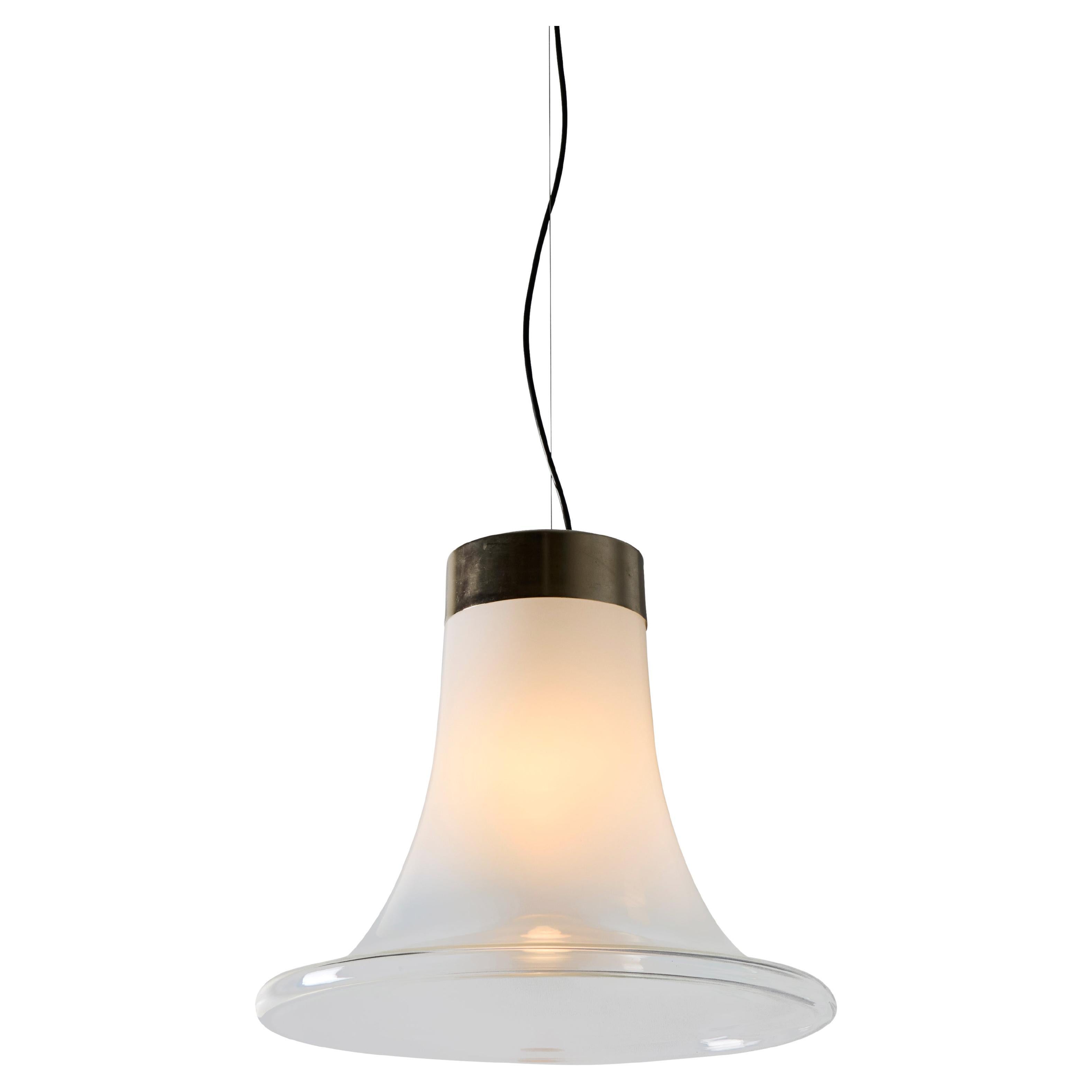 Grande lampada a sospensione in vetro soffiato di Murano Vistosi Modello #L261 "Comare" degli anni '60