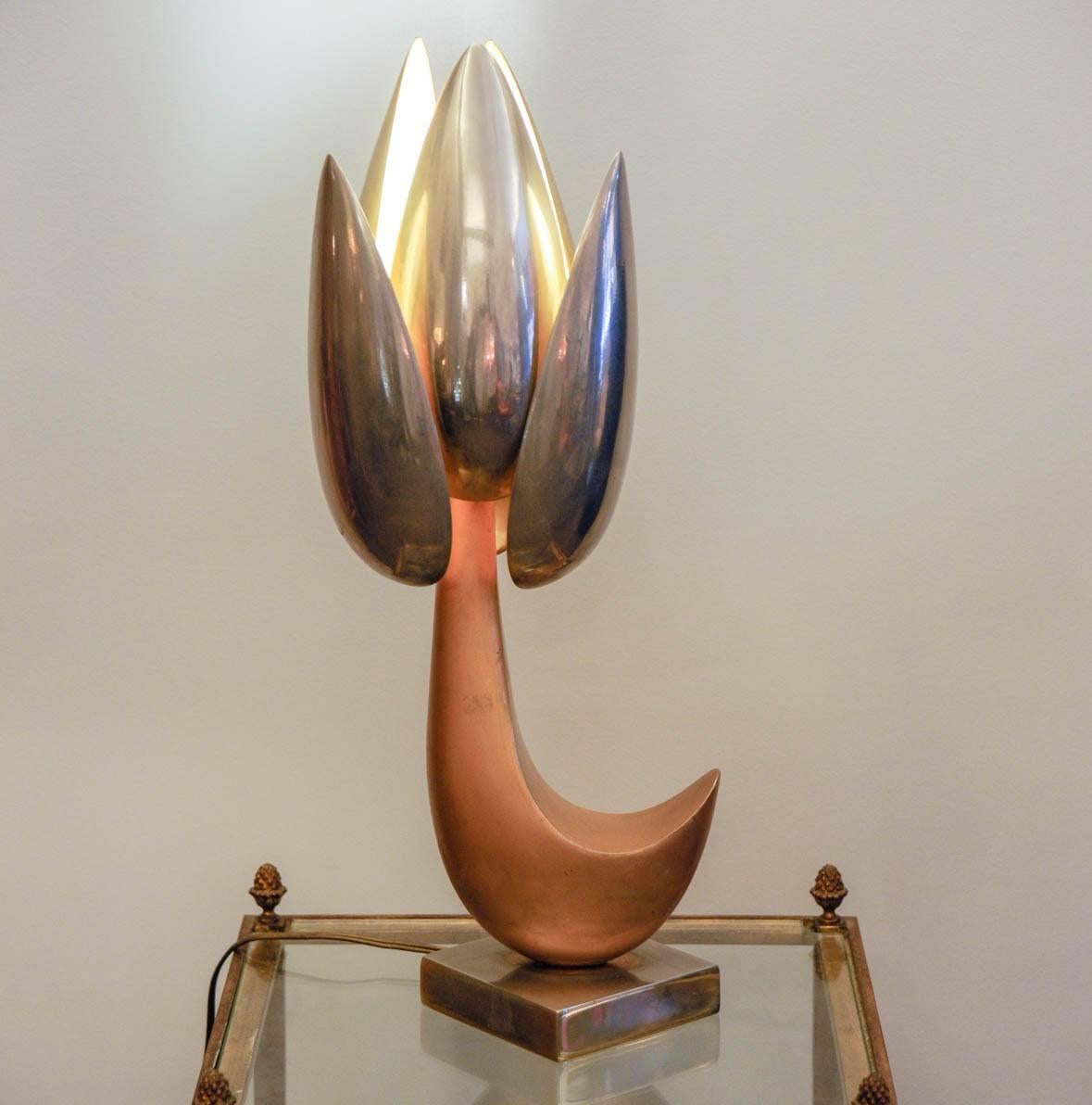 Large 1970 Flower Lamp by Michel Armand. For Sale 2