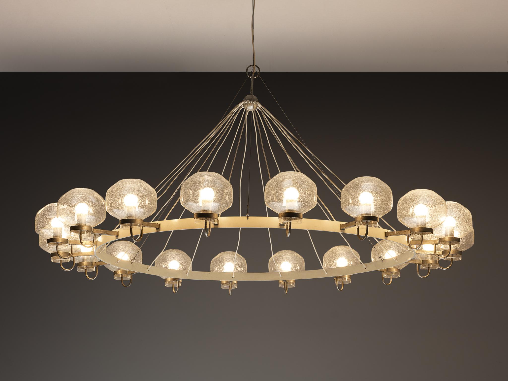Large 1970s Chandelier in Silver-Colored Metal & Blown Glass 232cm/91.34in. For Sale 3