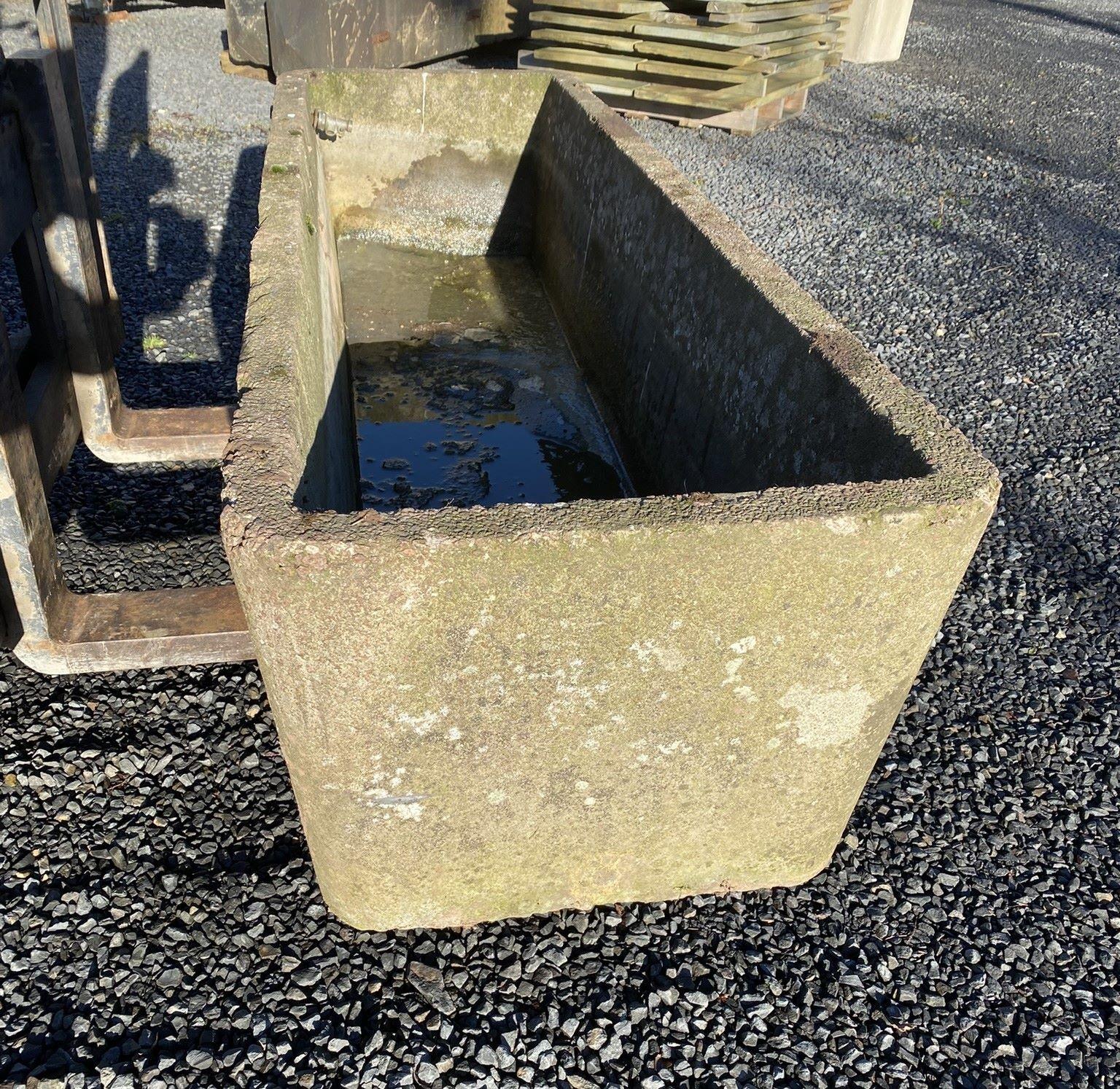 Large 1970s Concrete Garden Planter Water Trough 2m Long In Distressed Condition For Sale In Llanbrynmair, GB
