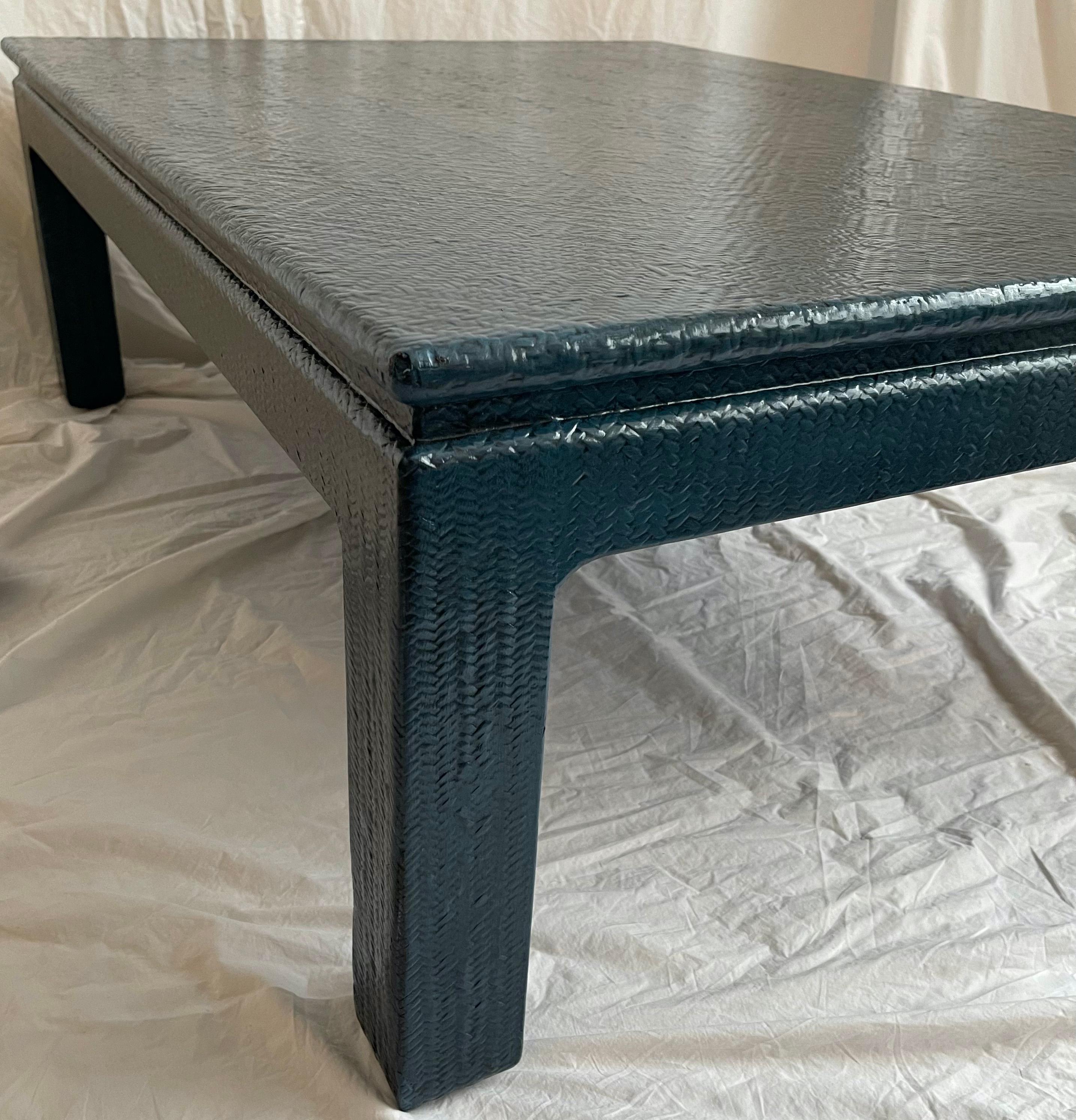 1970s Grasscloth Dark Blue Painted Large Cocktail Table In Good Condition For Sale In Stamford, CT