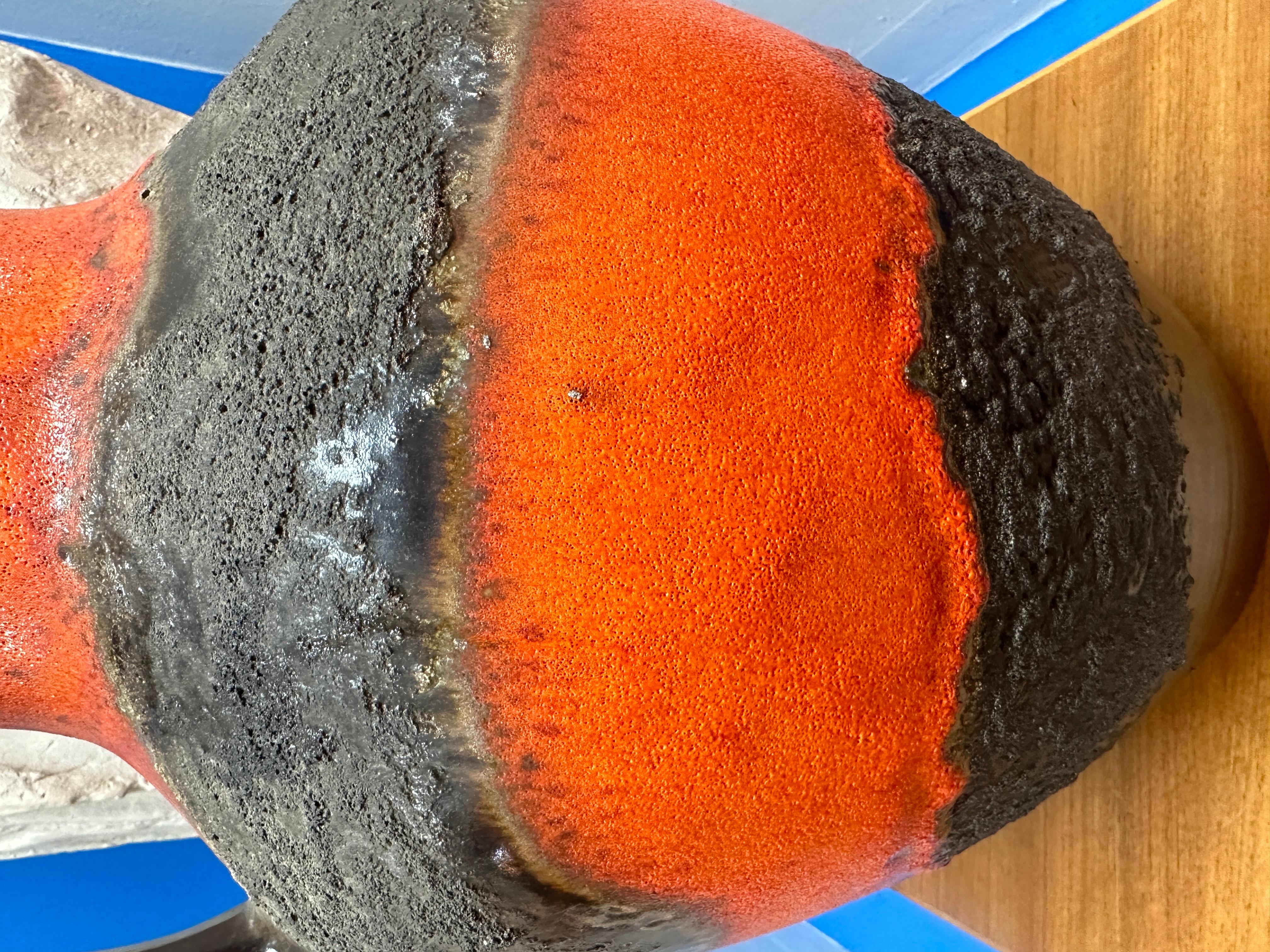 Grande vaso tedesco Carstens Toennishof degli anni '70, marrone e arancione, non smaltato, a forma di brocca in lava grassa in vendita 6