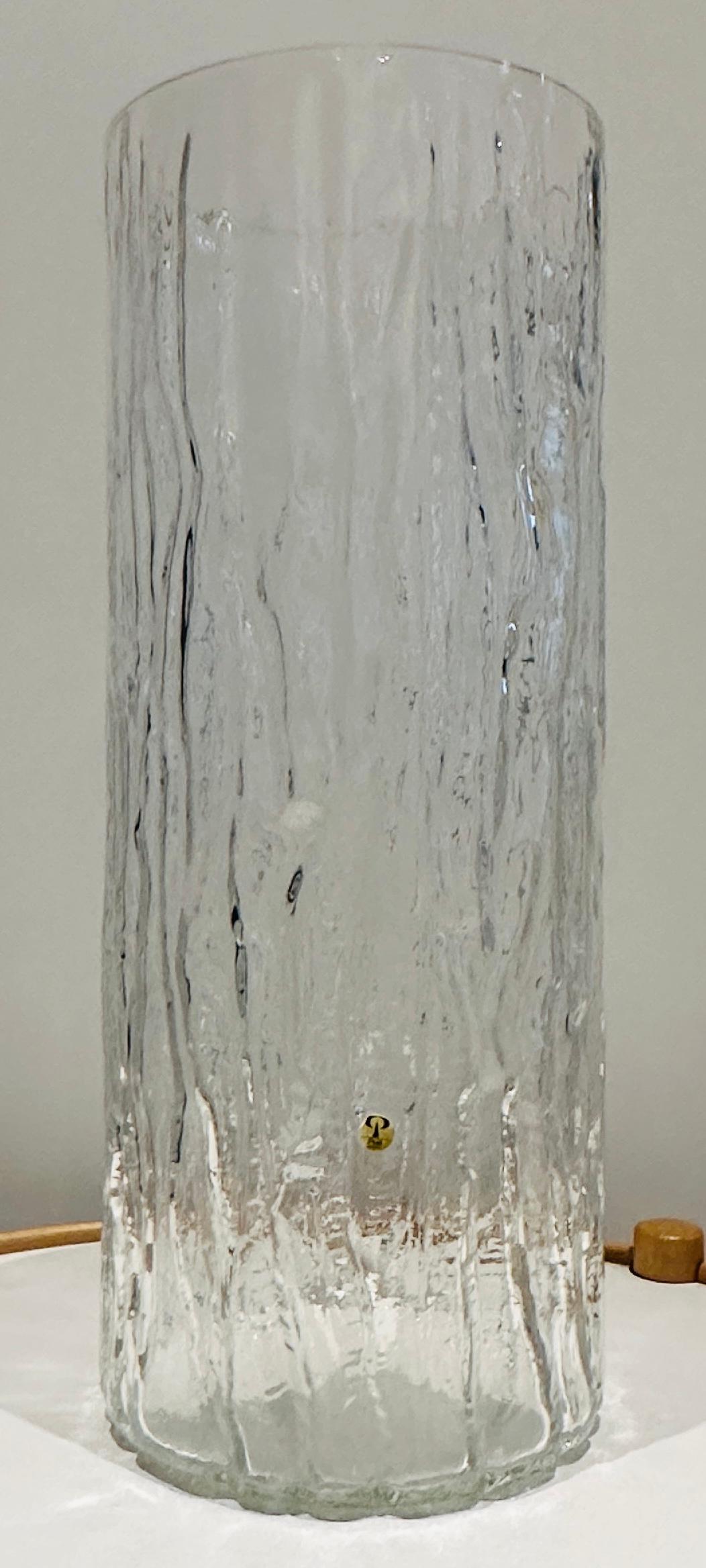Mid-Century moderno Grande vaso cilindrico in vetro tedesco Peill & Putzler 