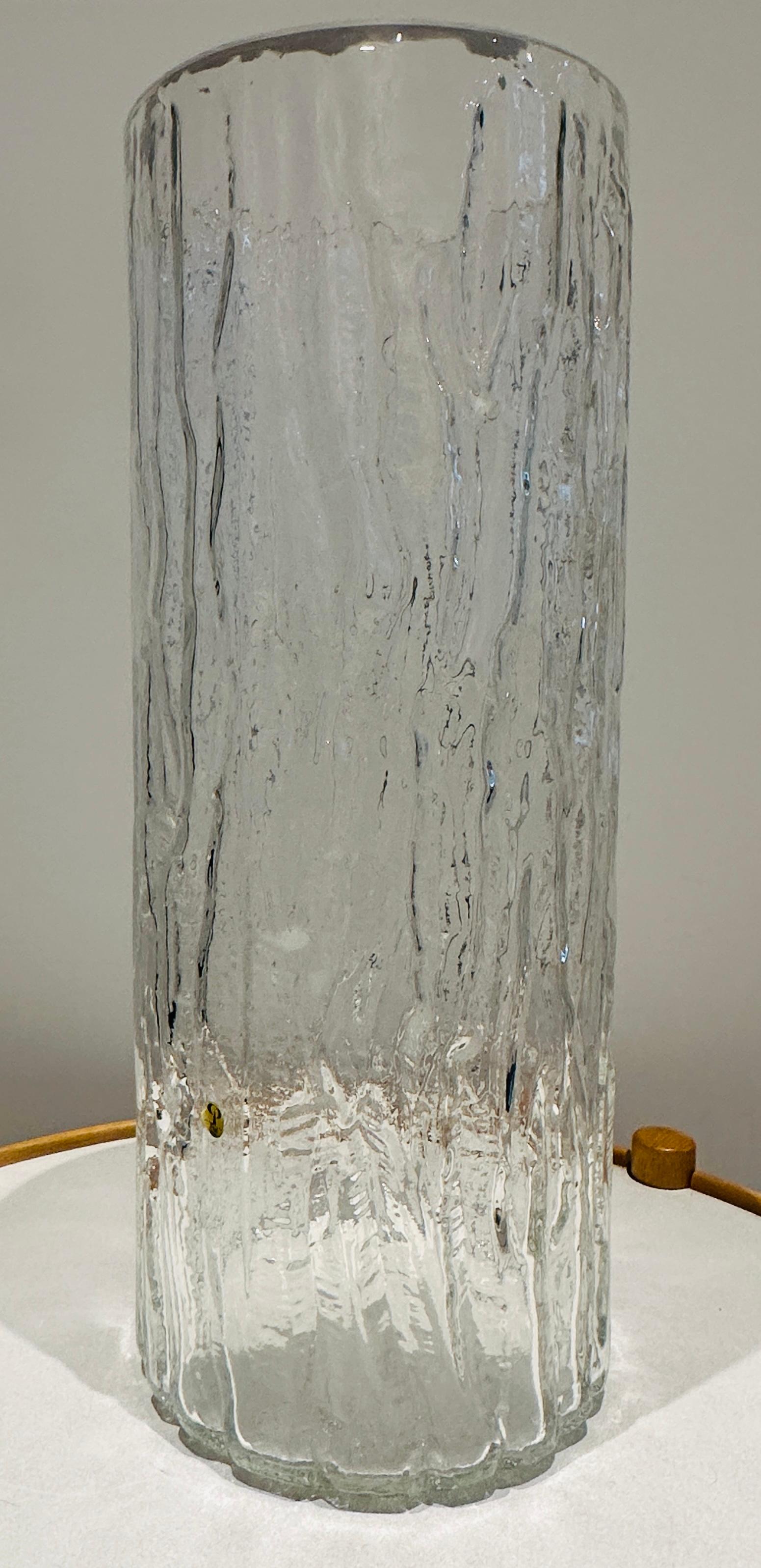 Tedesco Grande vaso cilindrico in vetro tedesco Peill & Putzler 