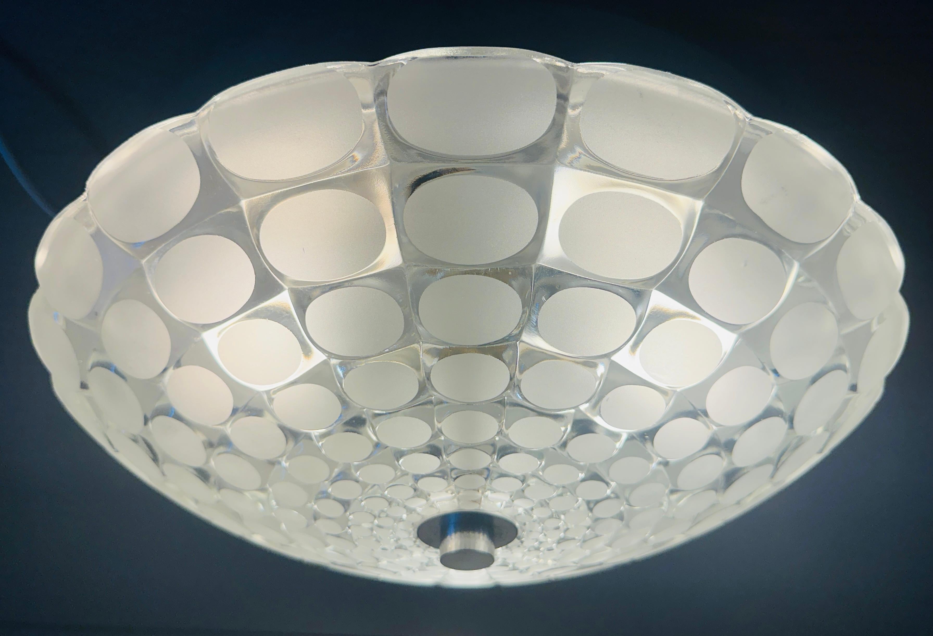 Ère spatiale Large 1970s German Peill & Putzler Flush Mount Glass & Aluminium Ceiling Light en vente