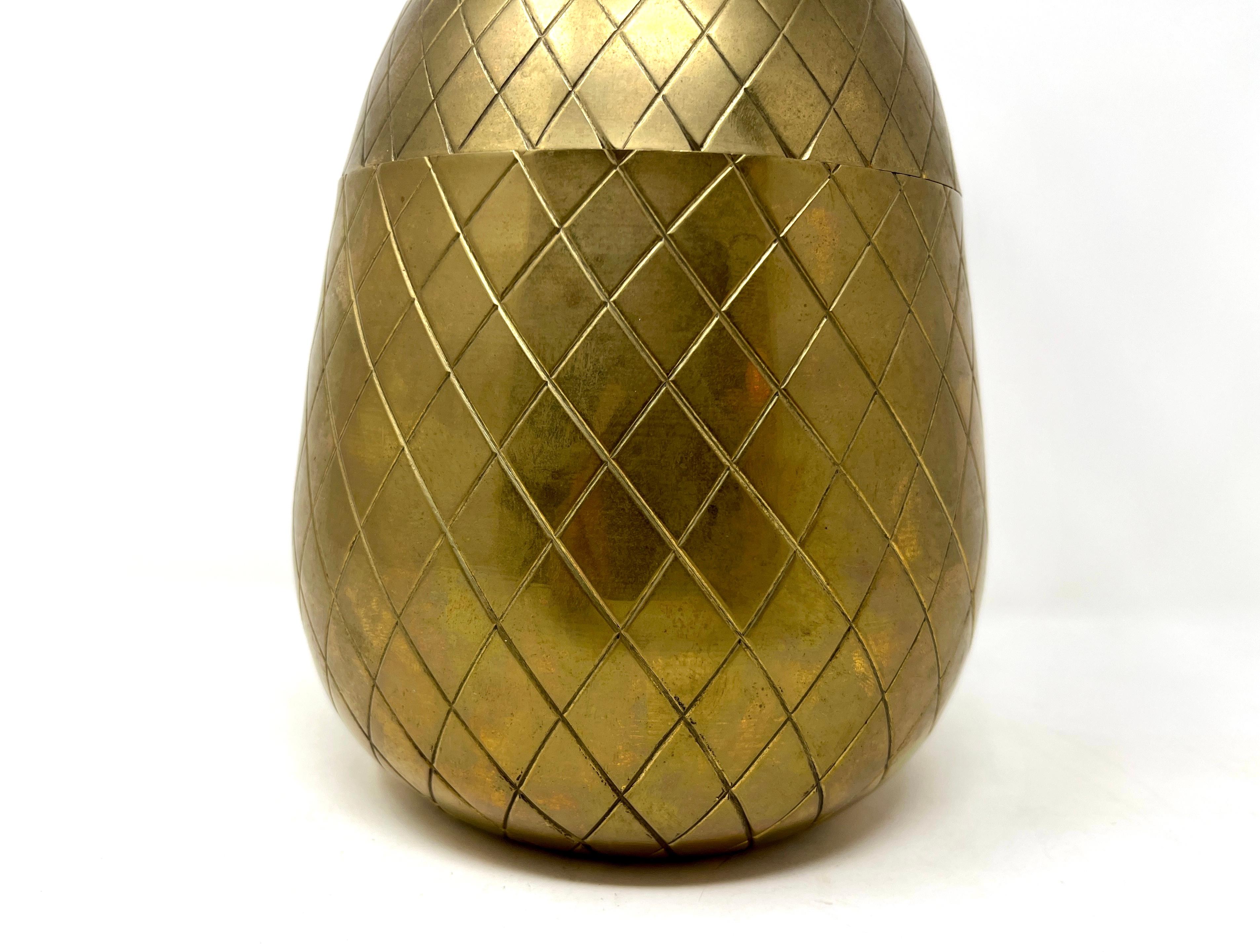 Hollywood Regency Large 1970s Gold Tone Solid Brass Pineapple Shape Jar with Lid, Ice Bucket For Sale