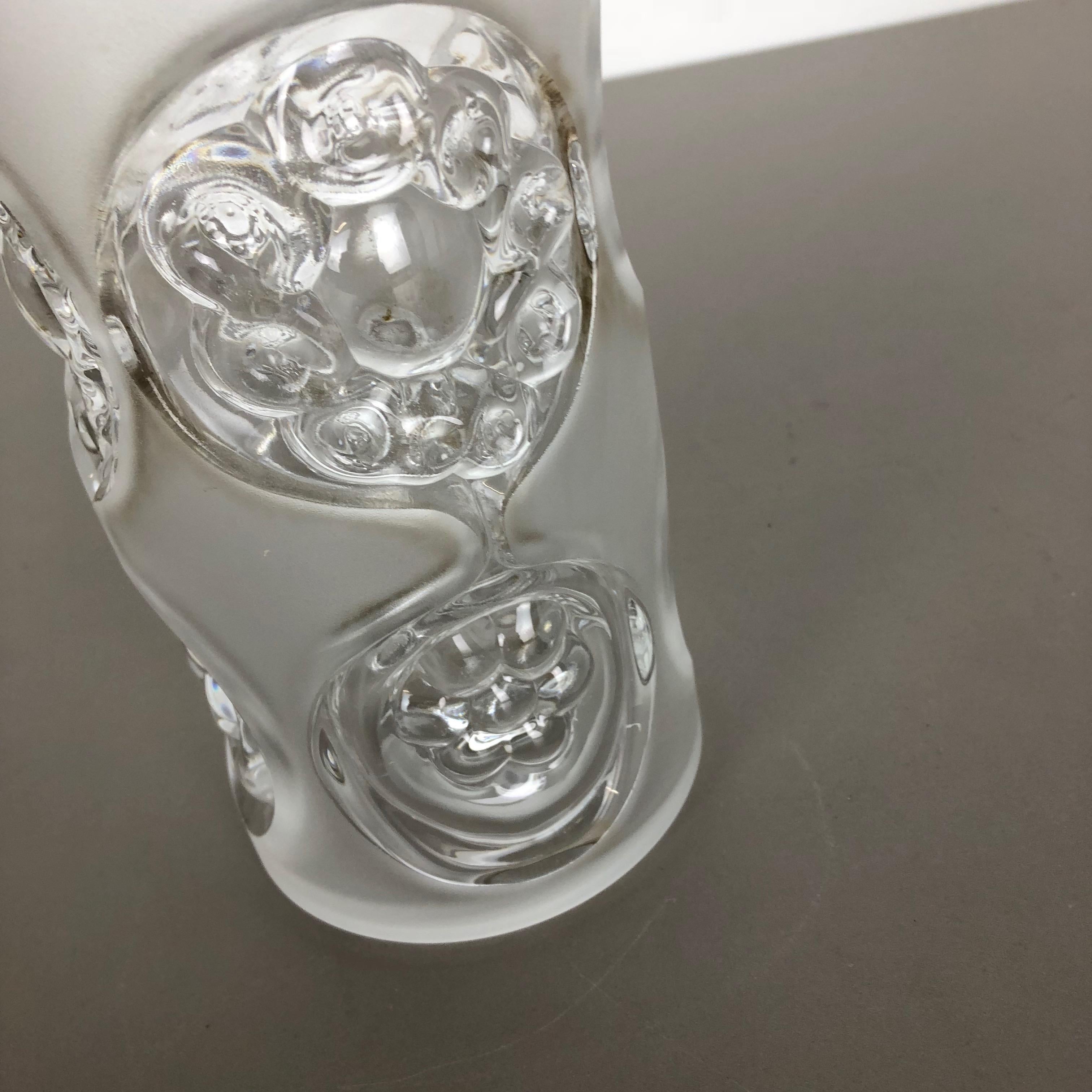 Grand vase en verre « brutaliste » soufflé à la main des années 1970 par Peill et Putzler, Allemagne en vente 1
