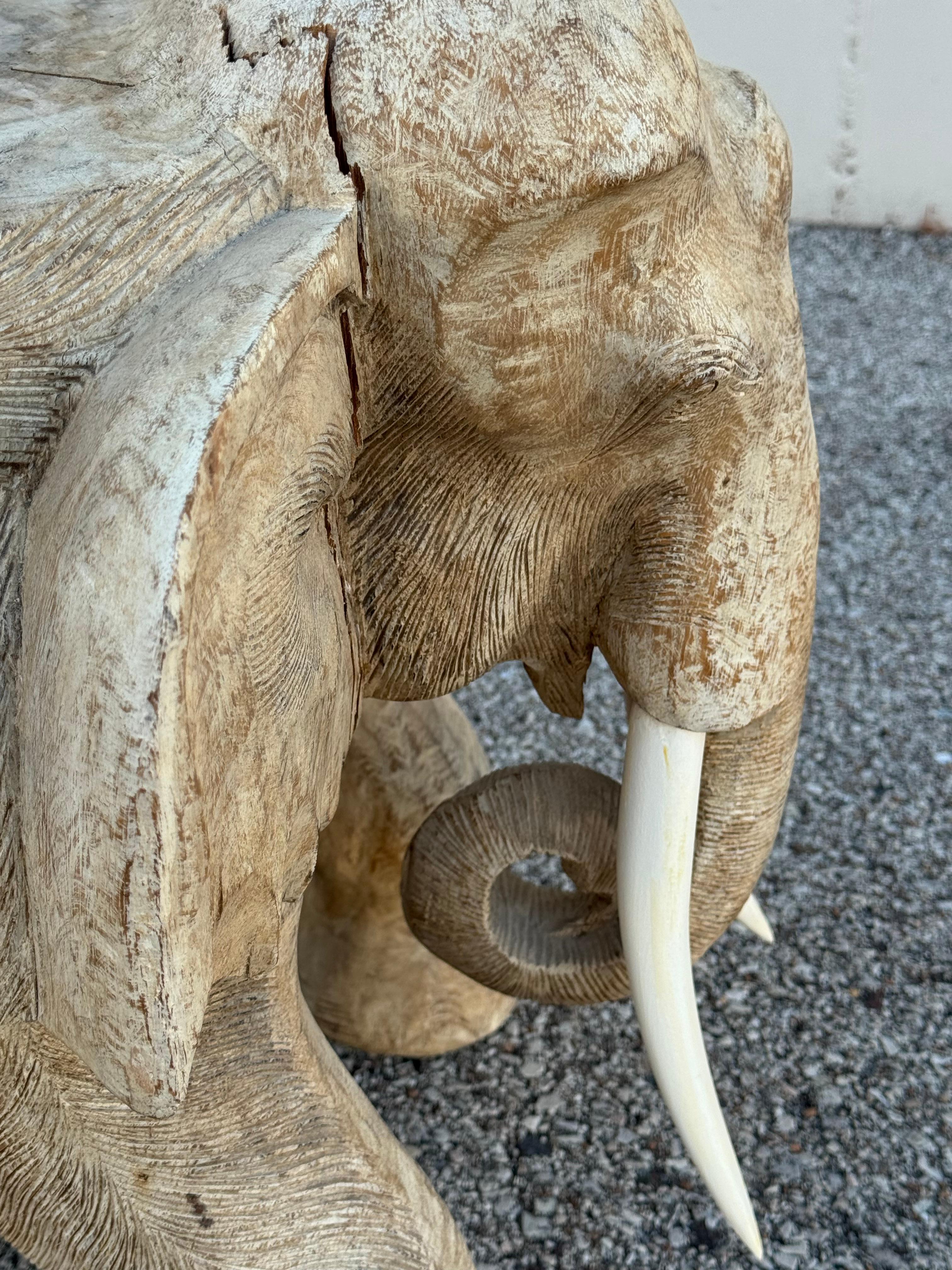 Large 1970s Hand Carved Wooden Elephant - Side, Occasional Table or Stool in vendita 6