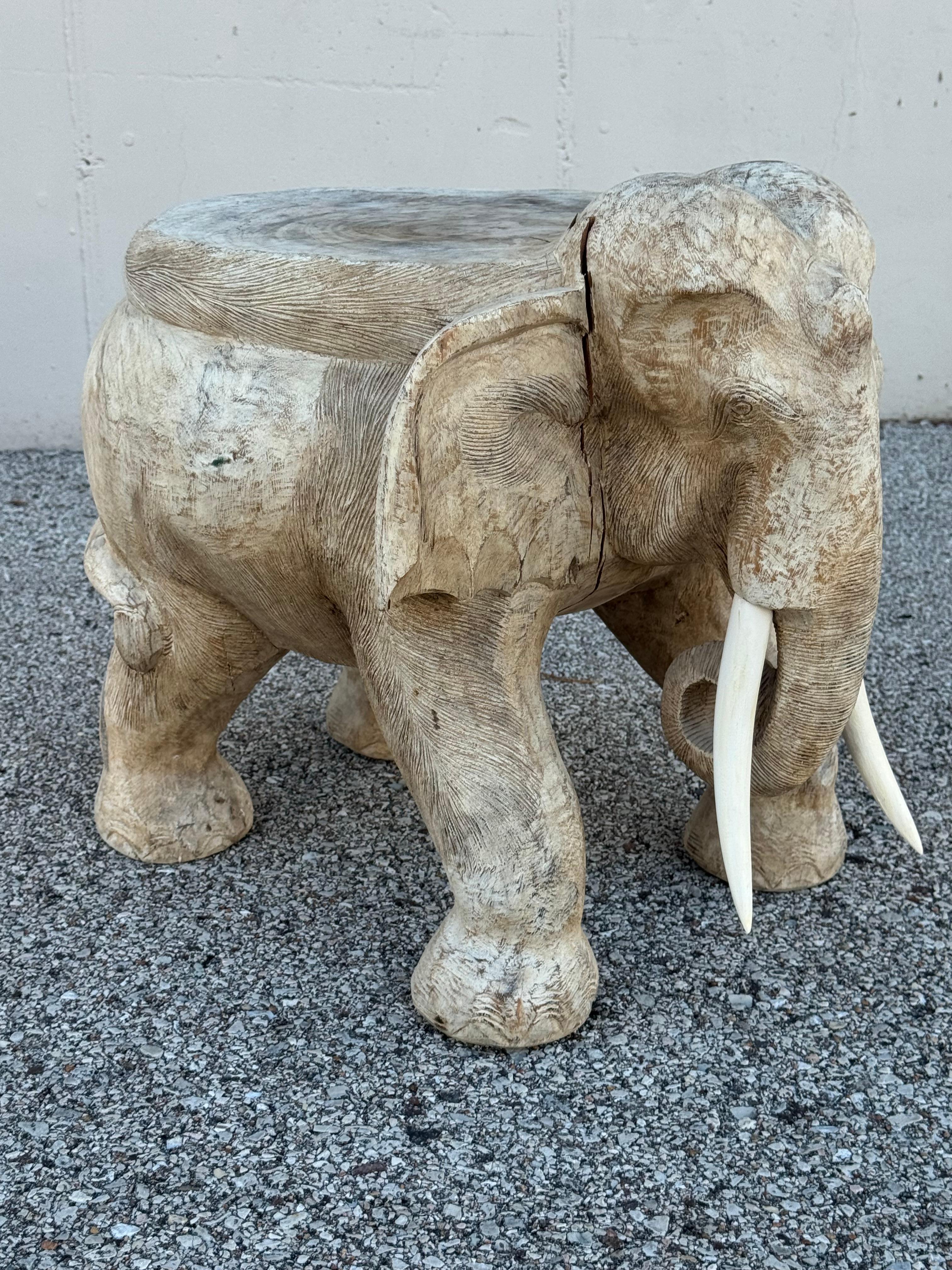 Large 1970s Hand Carved Wooden Elephant - Side, Occasional Table or Stool in vendita 8