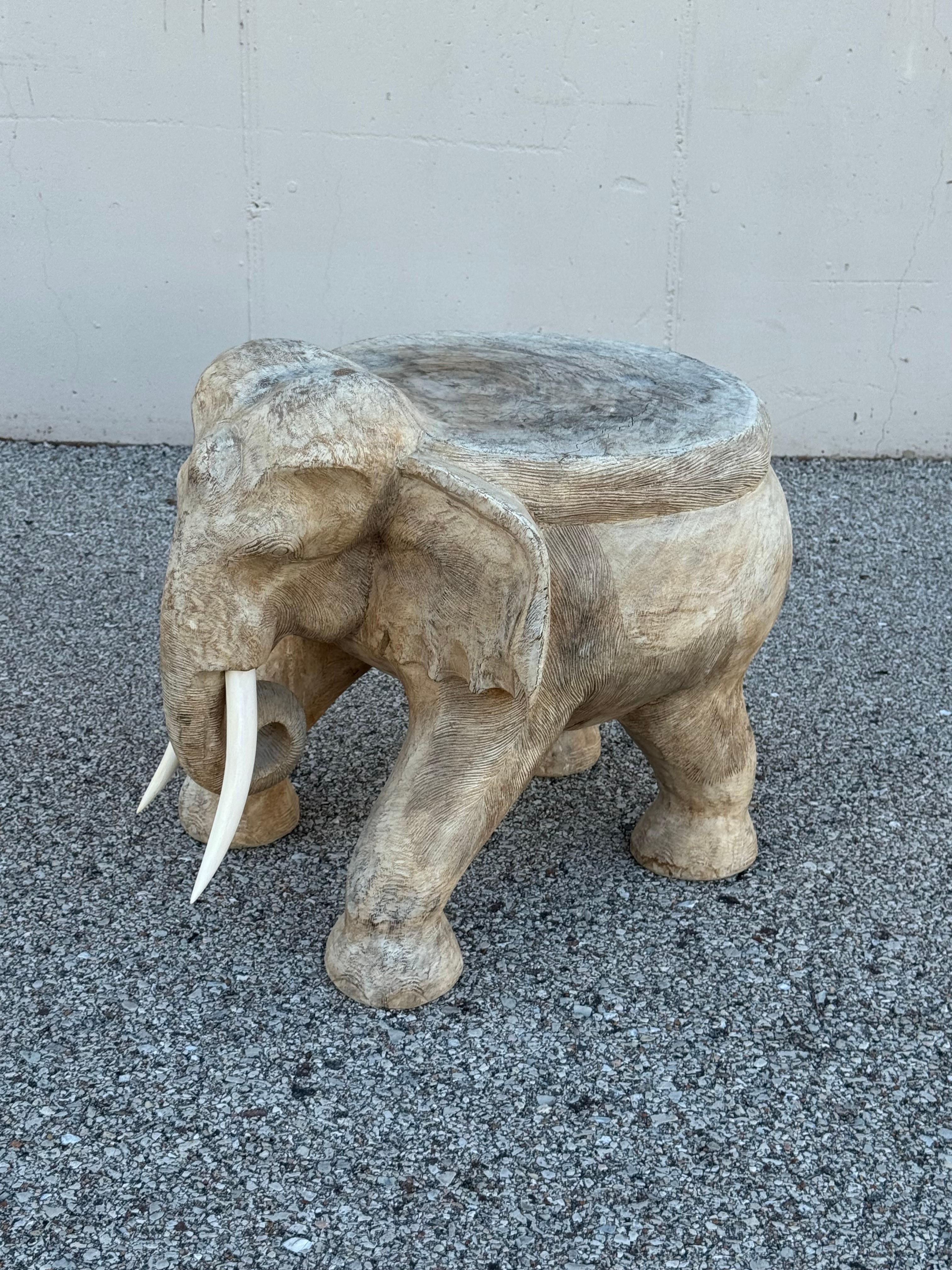 Patinato Large 1970s Hand Carved Wooden Elephant - Side, Occasional Table or Stool in vendita