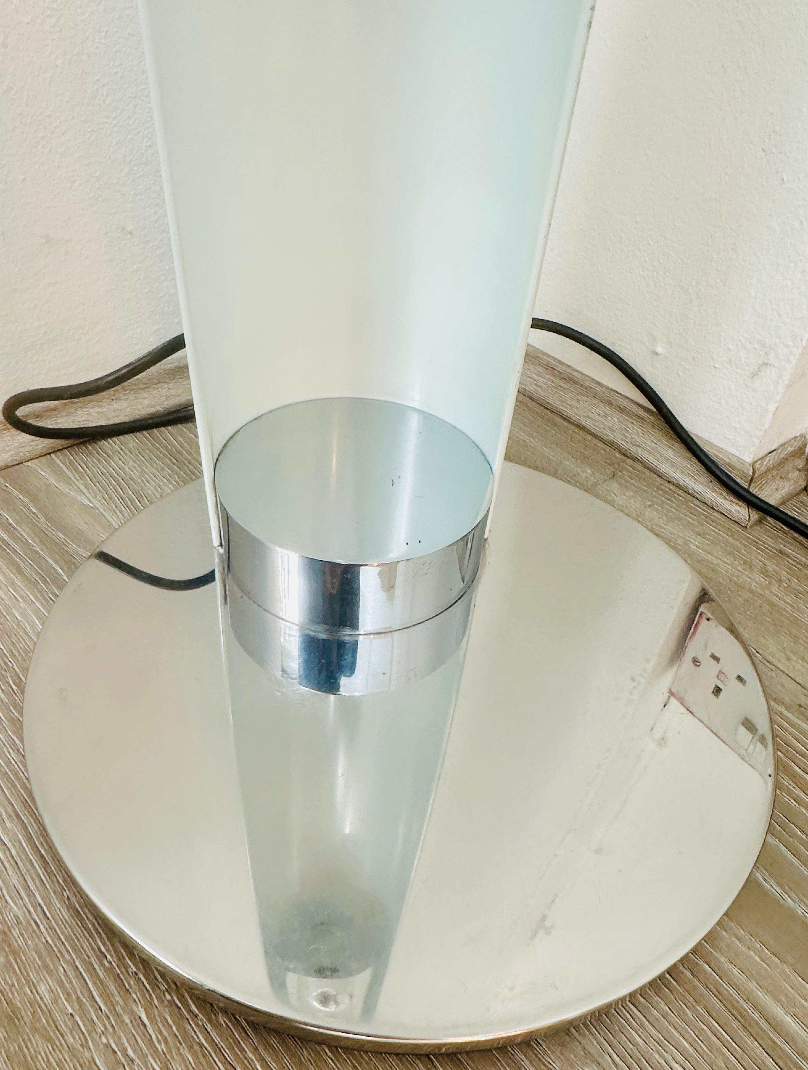 Grand lampadaire italien 7 lumières Enrico Tronconi pour Tronconi Totem des années 1970 en vente 4