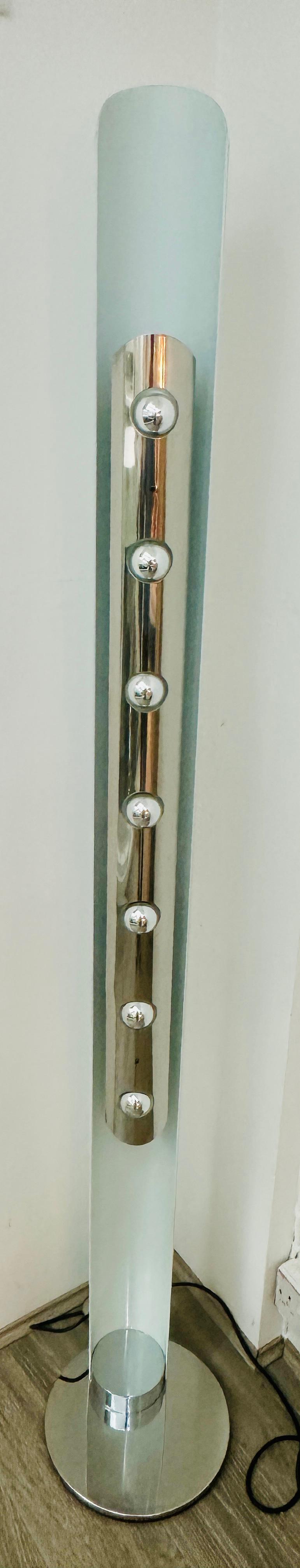 Grand lampadaire italien 7 lumières Enrico Tronconi pour Tronconi Totem des années 1970 en vente 5