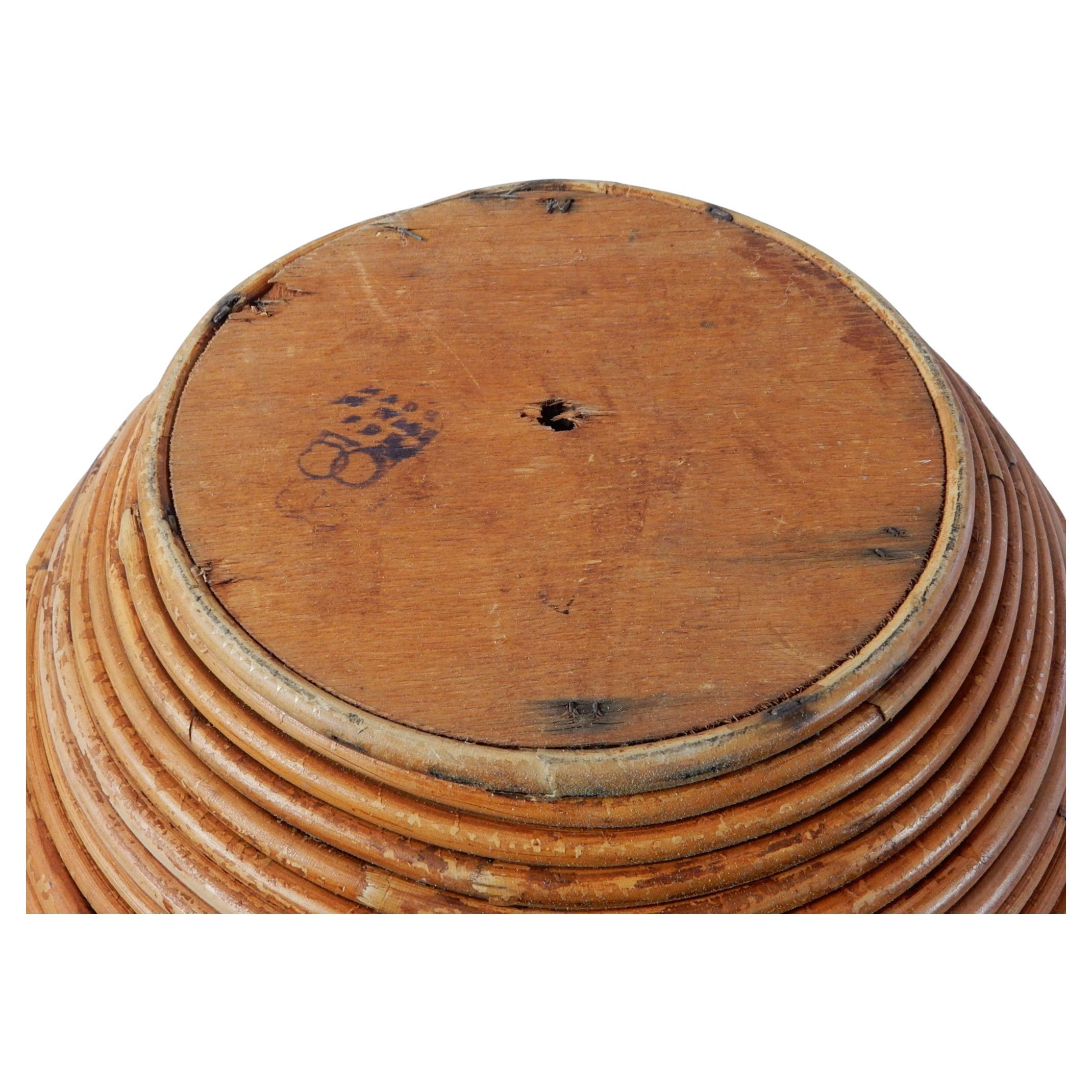 Roseau Grand panier ou vase en roseau italien des années 1970 en vente