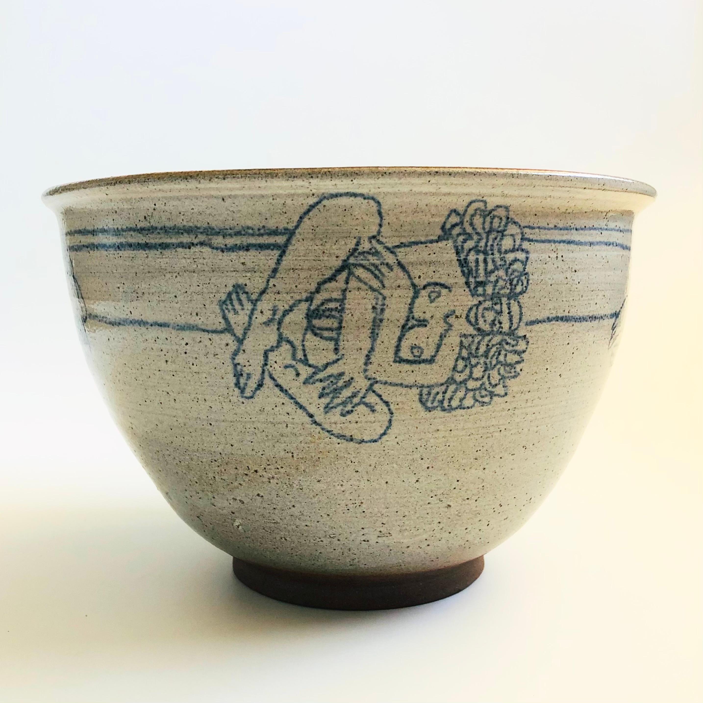 Mid-Century Modern Large 1970s Nude Studio Pottery Bowl en vente