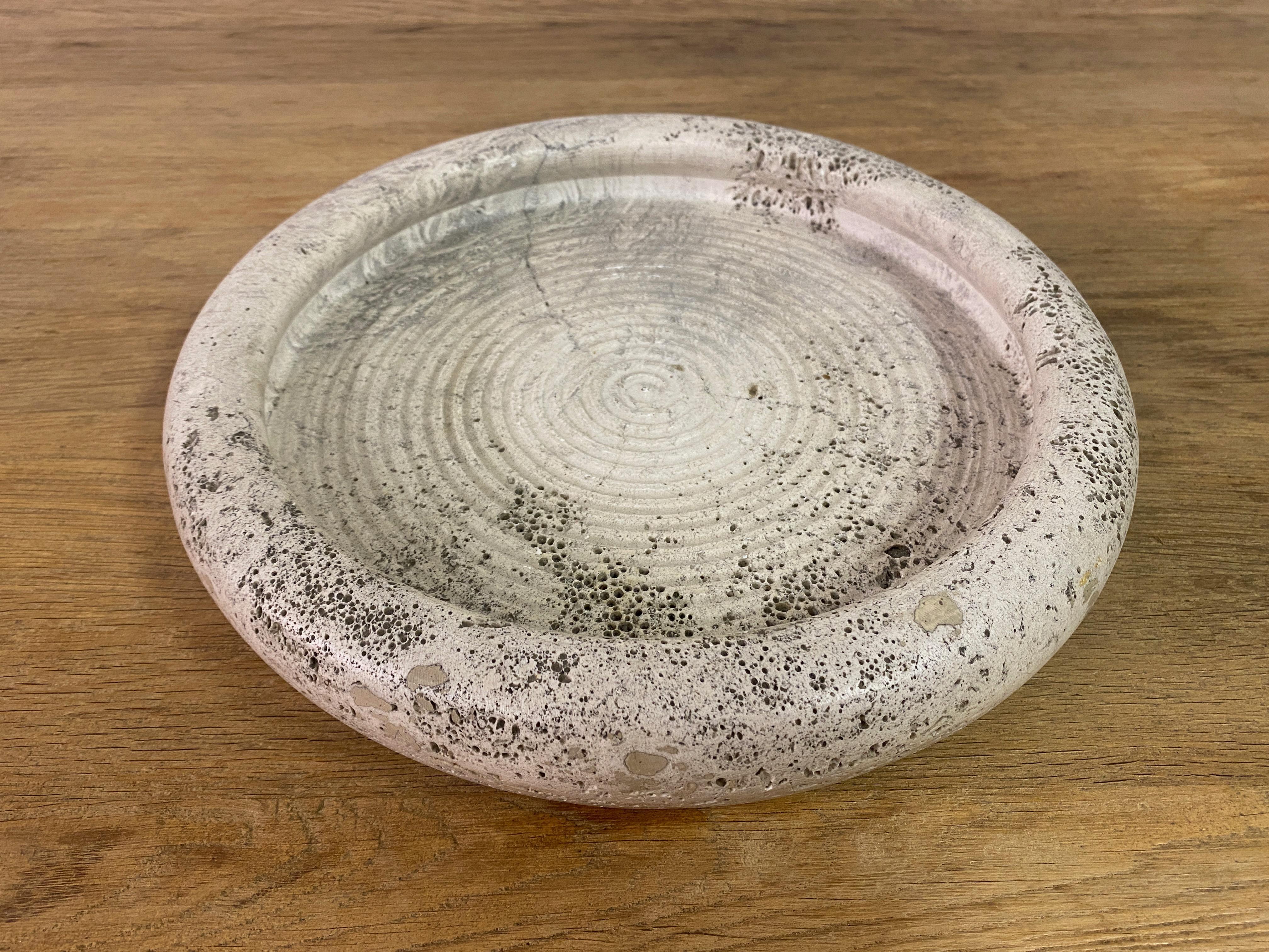 Large 1970S Travertine Dish By Fratelli Mannelli For Sale 2