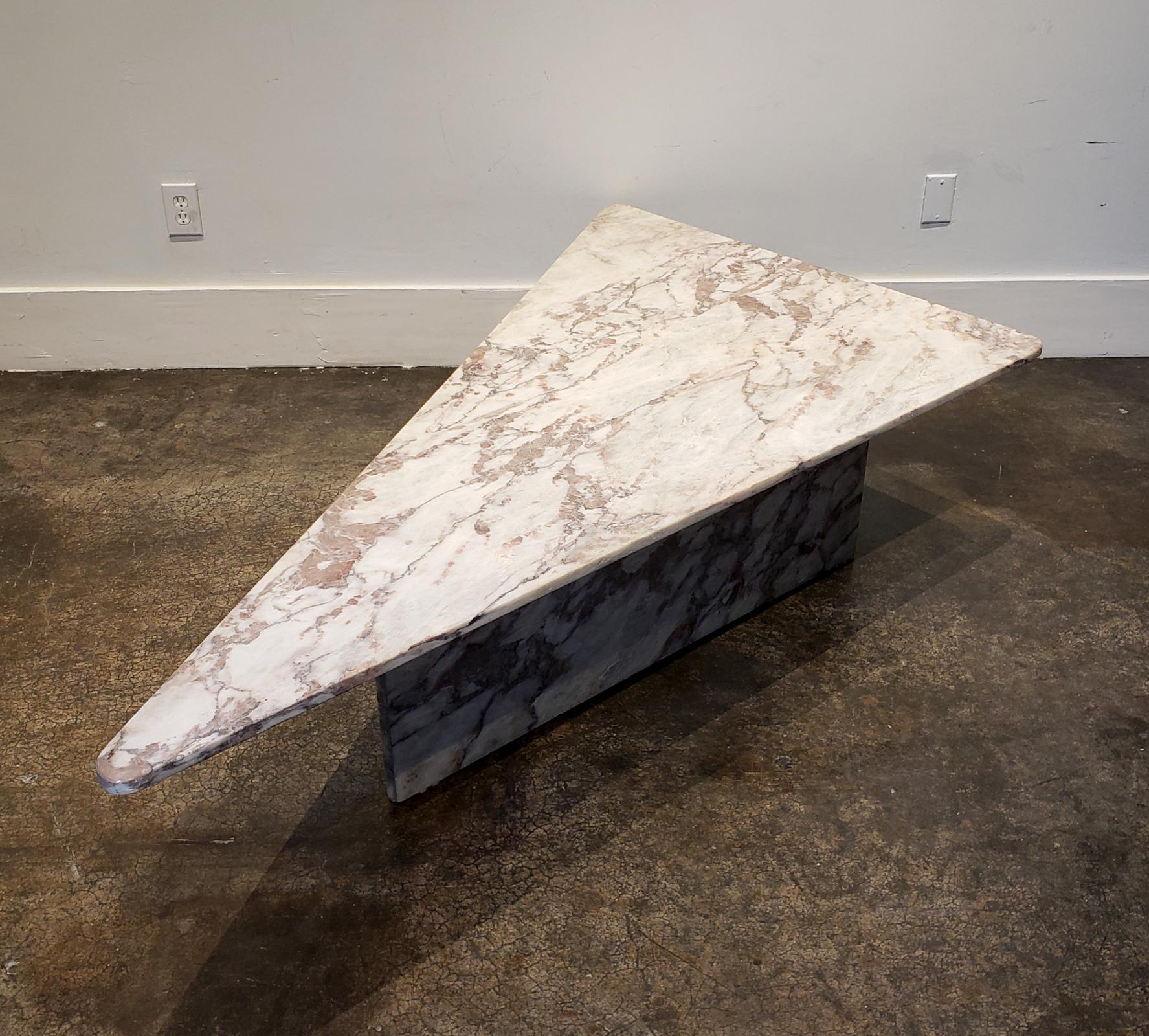 Large 1970s Triangular White Marble Italian Coffee Table In Good Condition In Dallas, TX
