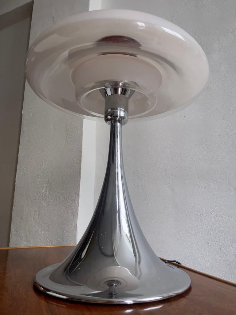 Grande lampe de table 