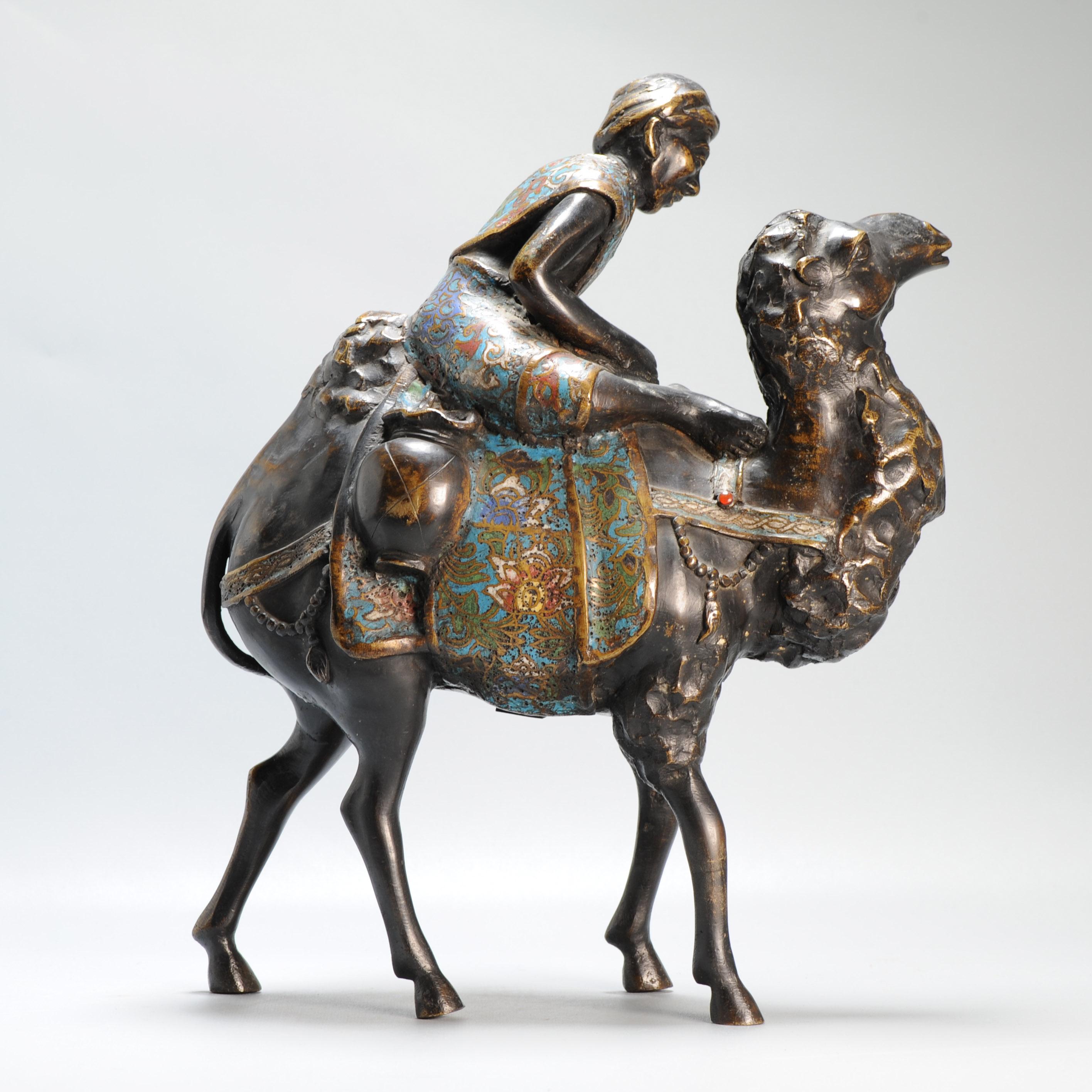 Grande cammello giapponese antico del periodo Meiji 19c e figura in bronzo cloisonne in vendita 3