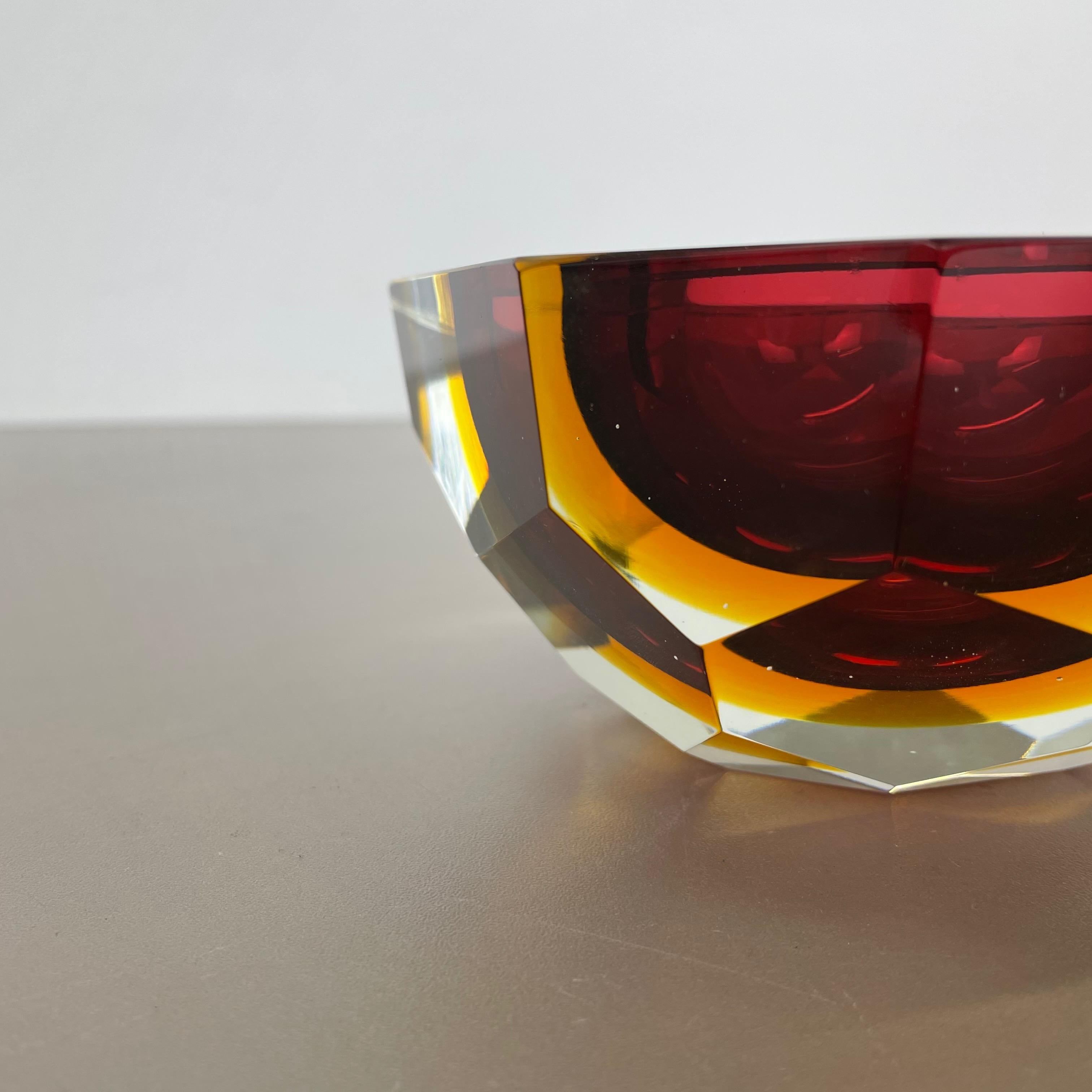 Large 1, 9kg Murano Glass Faceted Sommerso Bowl Element Ashtray Murano Italy 1970 4