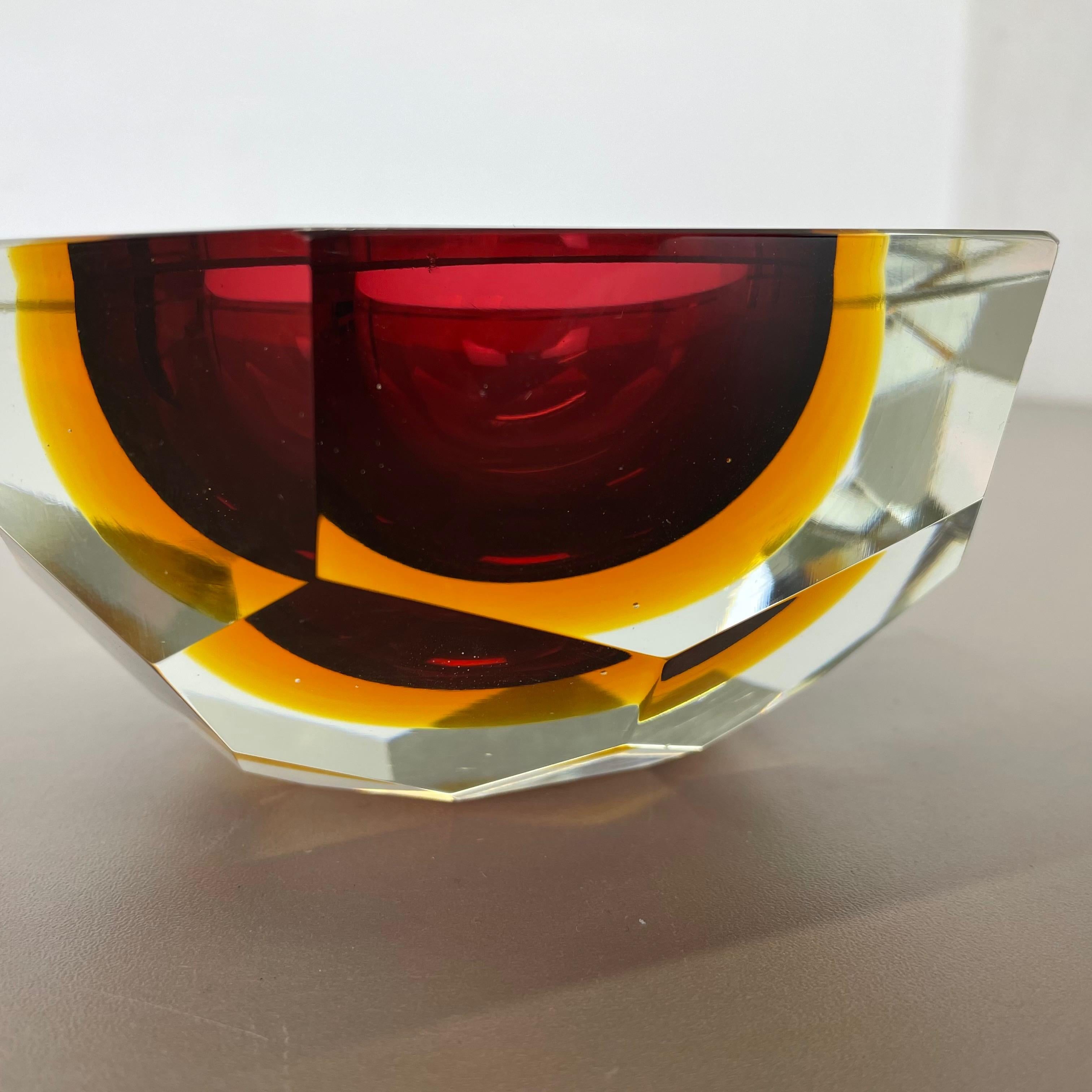 Large 1, 9kg Murano Glass Faceted Sommerso Bowl Element Ashtray Murano Italy 1970 5