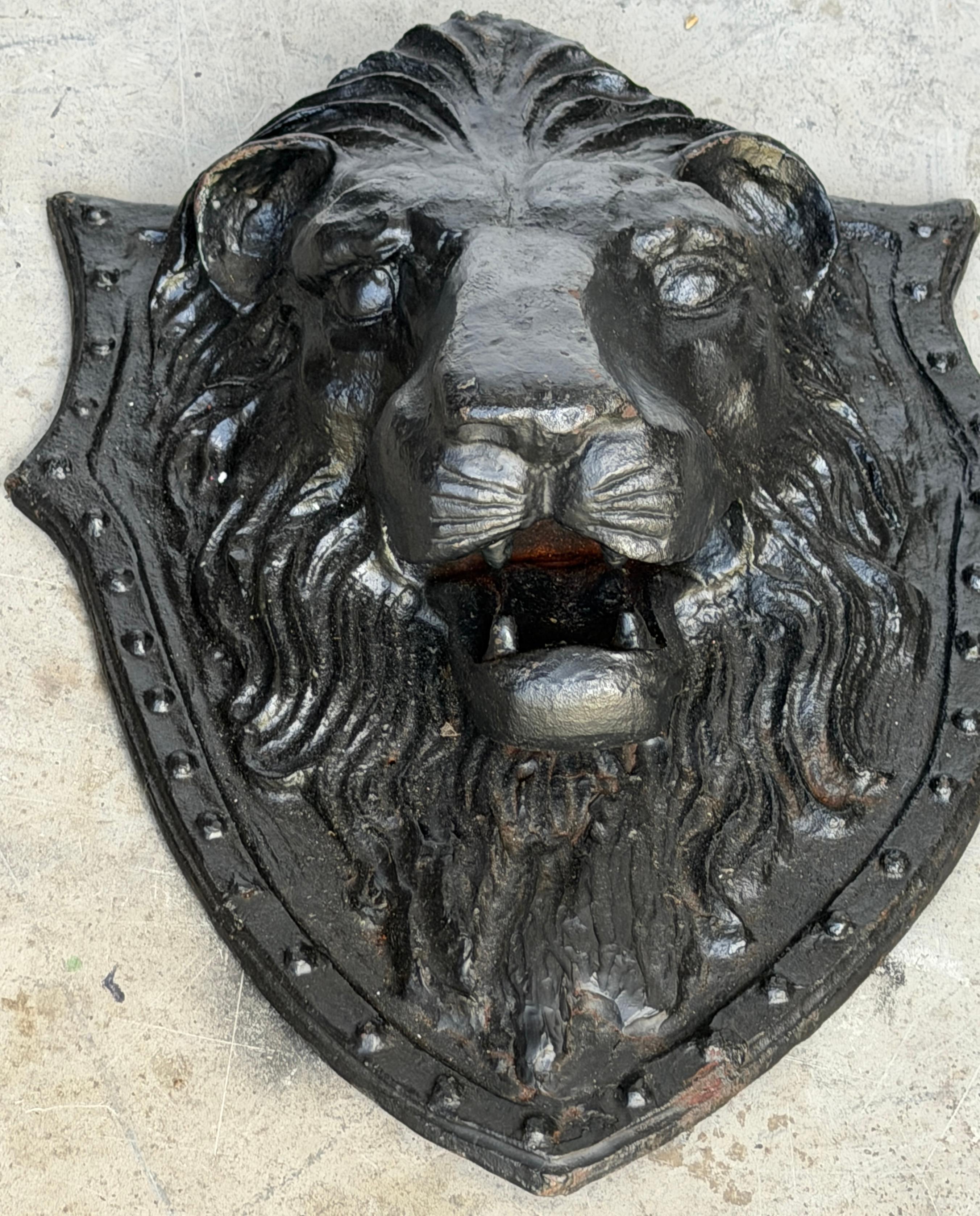 Large 19th C. American Cast-Iron Lion Shield Medallion, Architectural Ornament For Sale 2