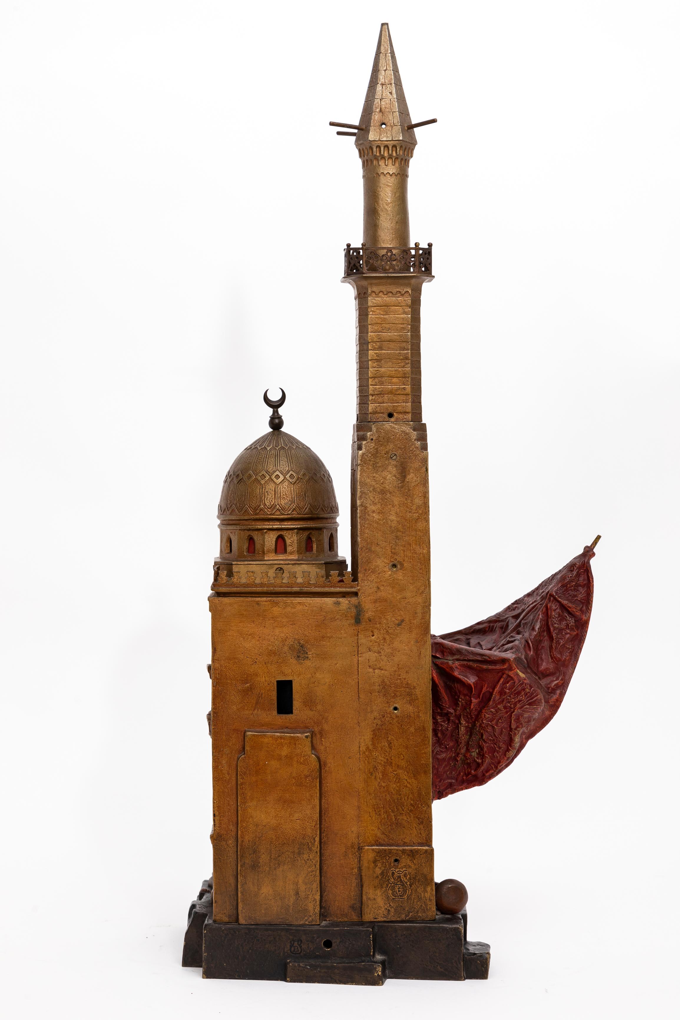 Grande lampe figurative orientaliste autrichienne du 19e siècle en bronze peint à froid, par Bergman Bon état - En vente à New York, NY