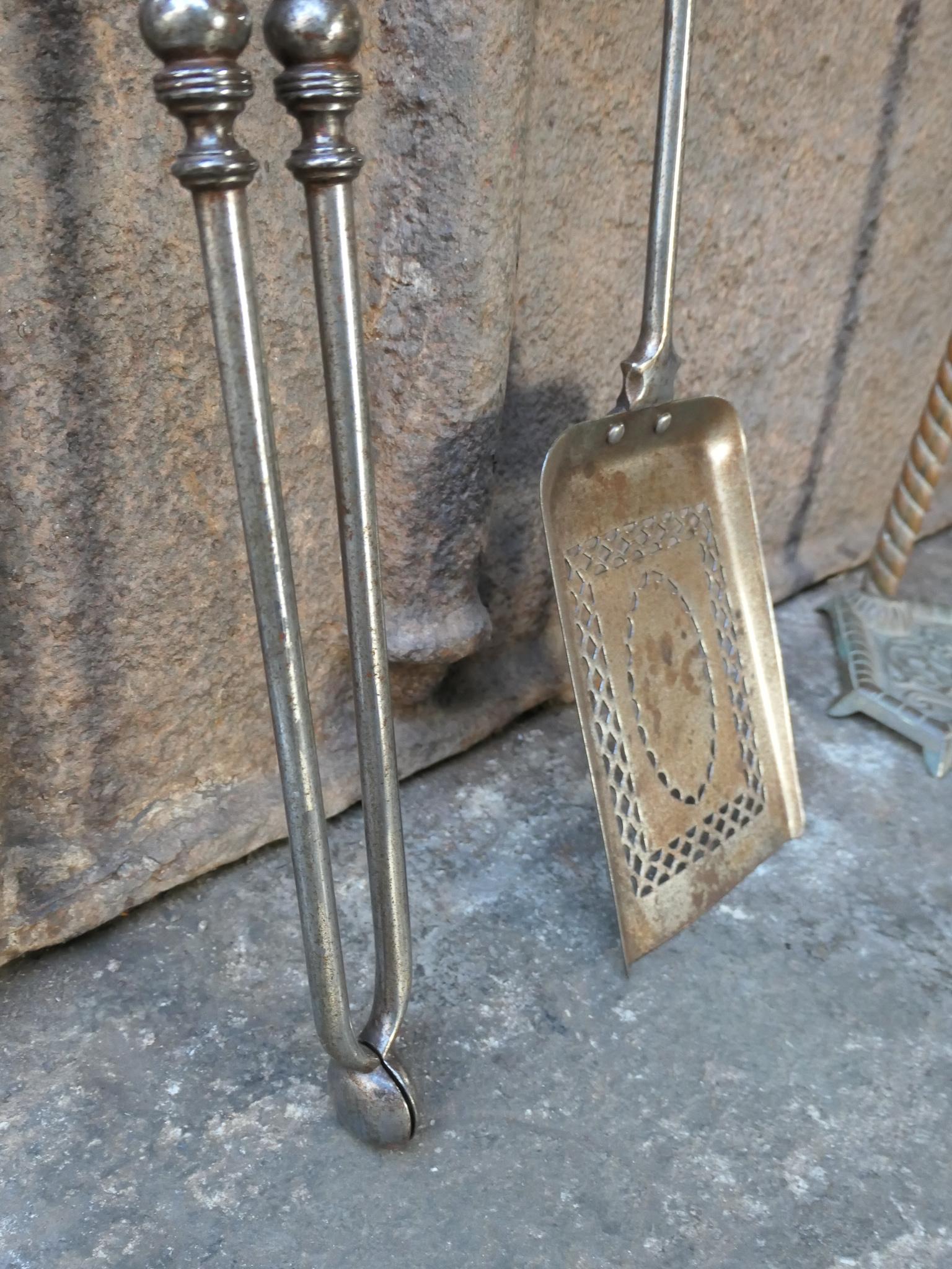 Large 19th C. English Polished Steel and Brass Georgian Fireplace Tools For Sale 6